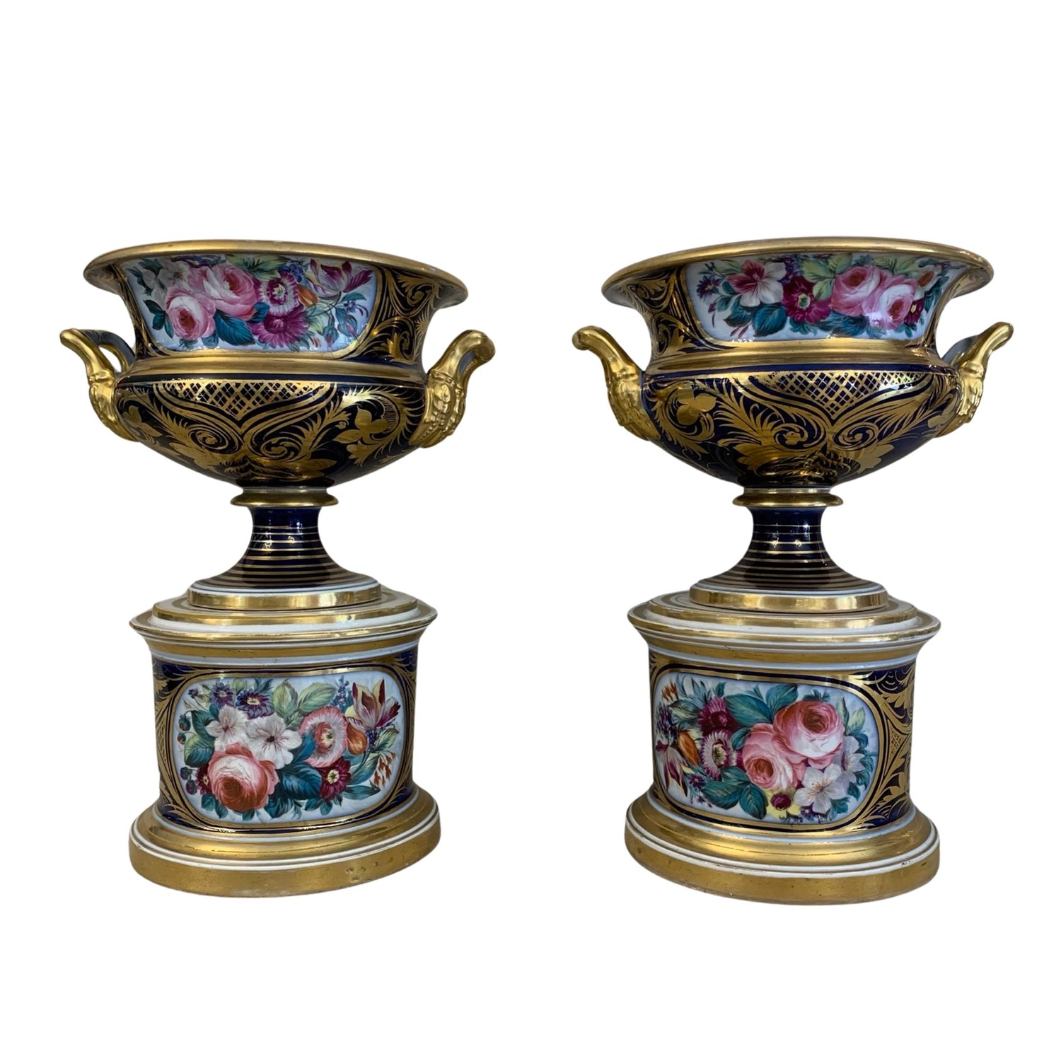 Par de jarrones de porcelana franceses "Viejo París" Año 1814