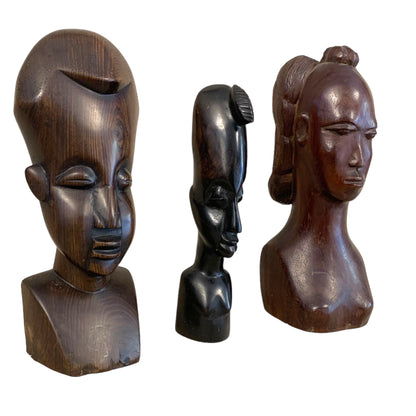 Tres tallas africanas de ébano. SXIX
