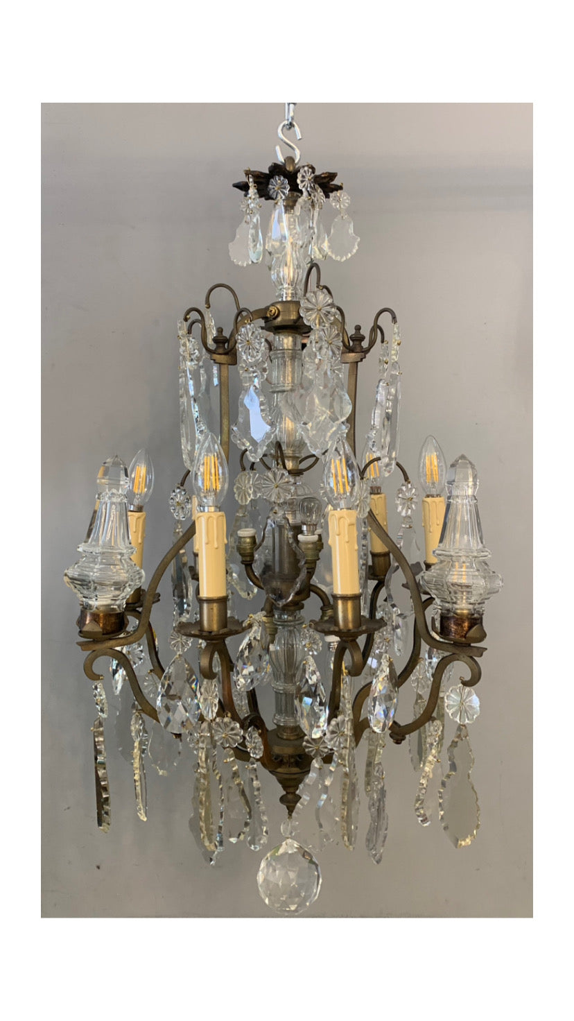 Lámpara de cristal francesa estilo Luis XVI. SXIX