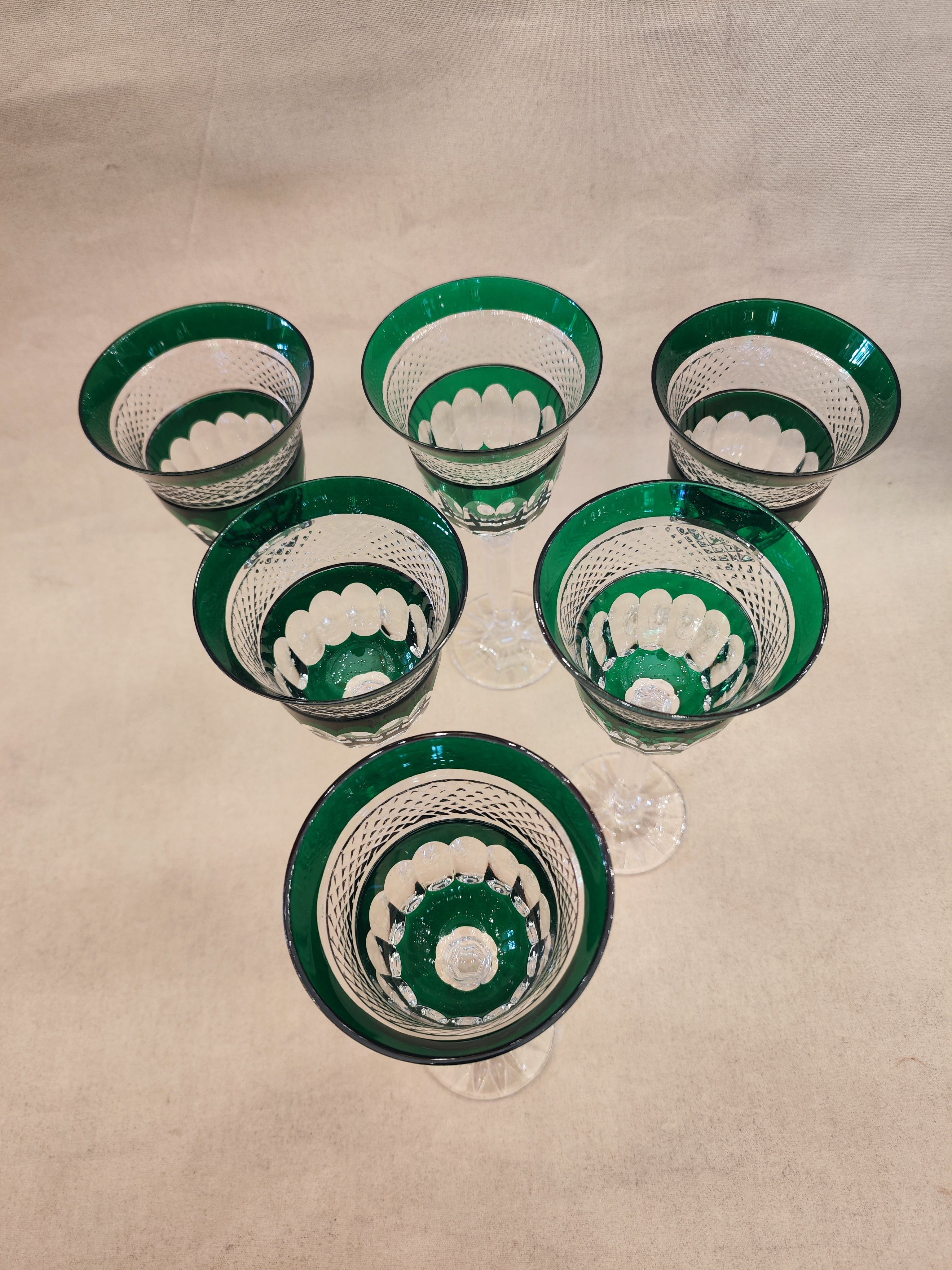 Juego de 6 copas verdes francesas. SXX