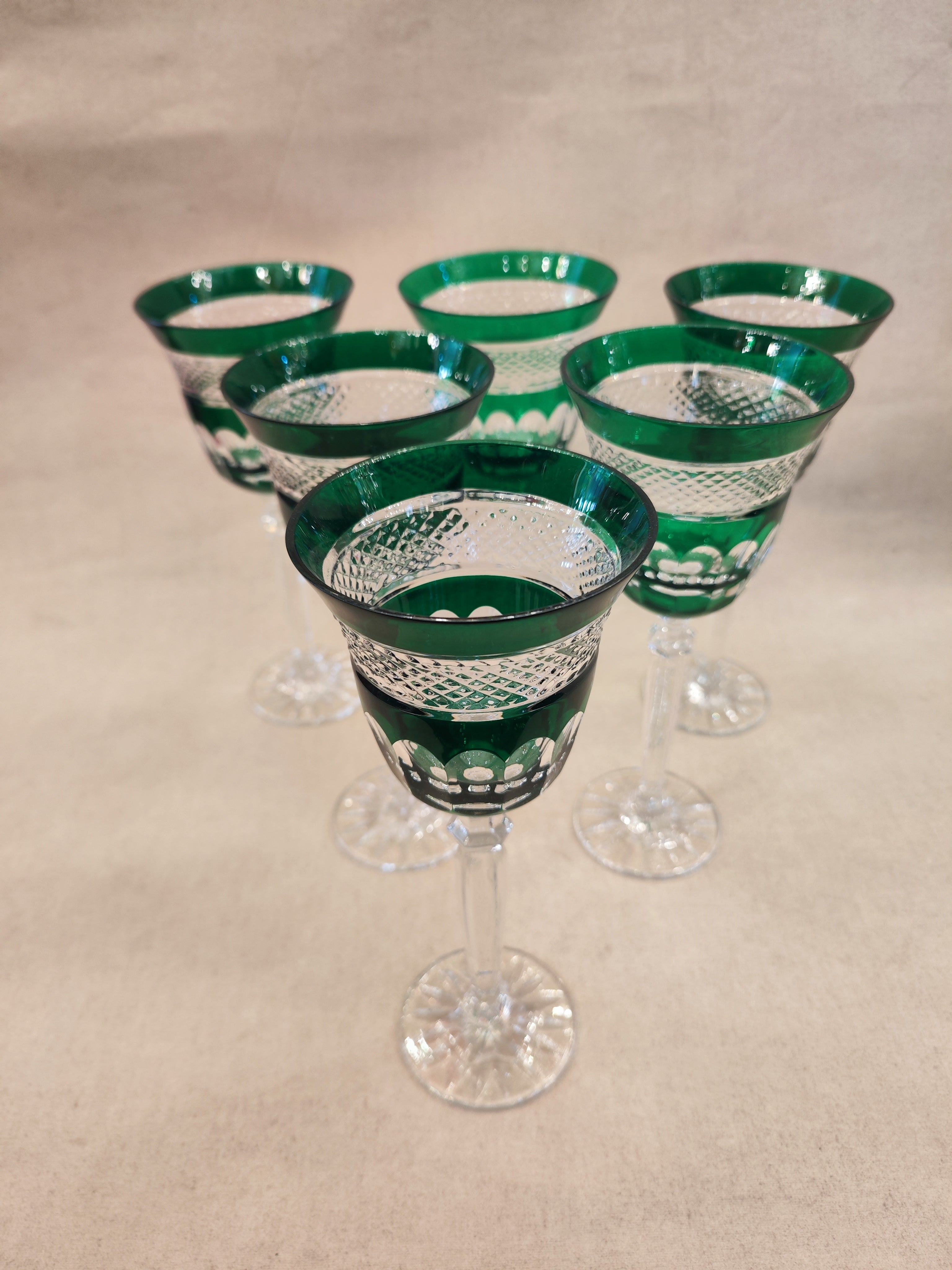 Juego de 6 copas verdes francesas. SXX