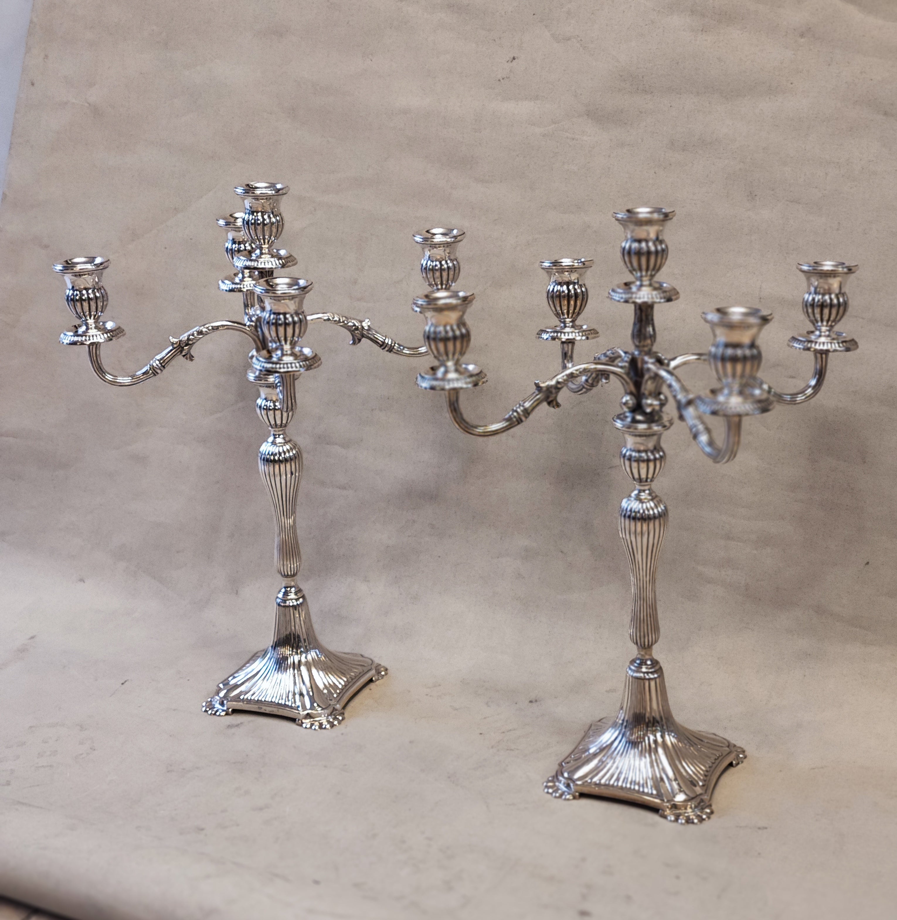 Par de candelabros portugueses SXX