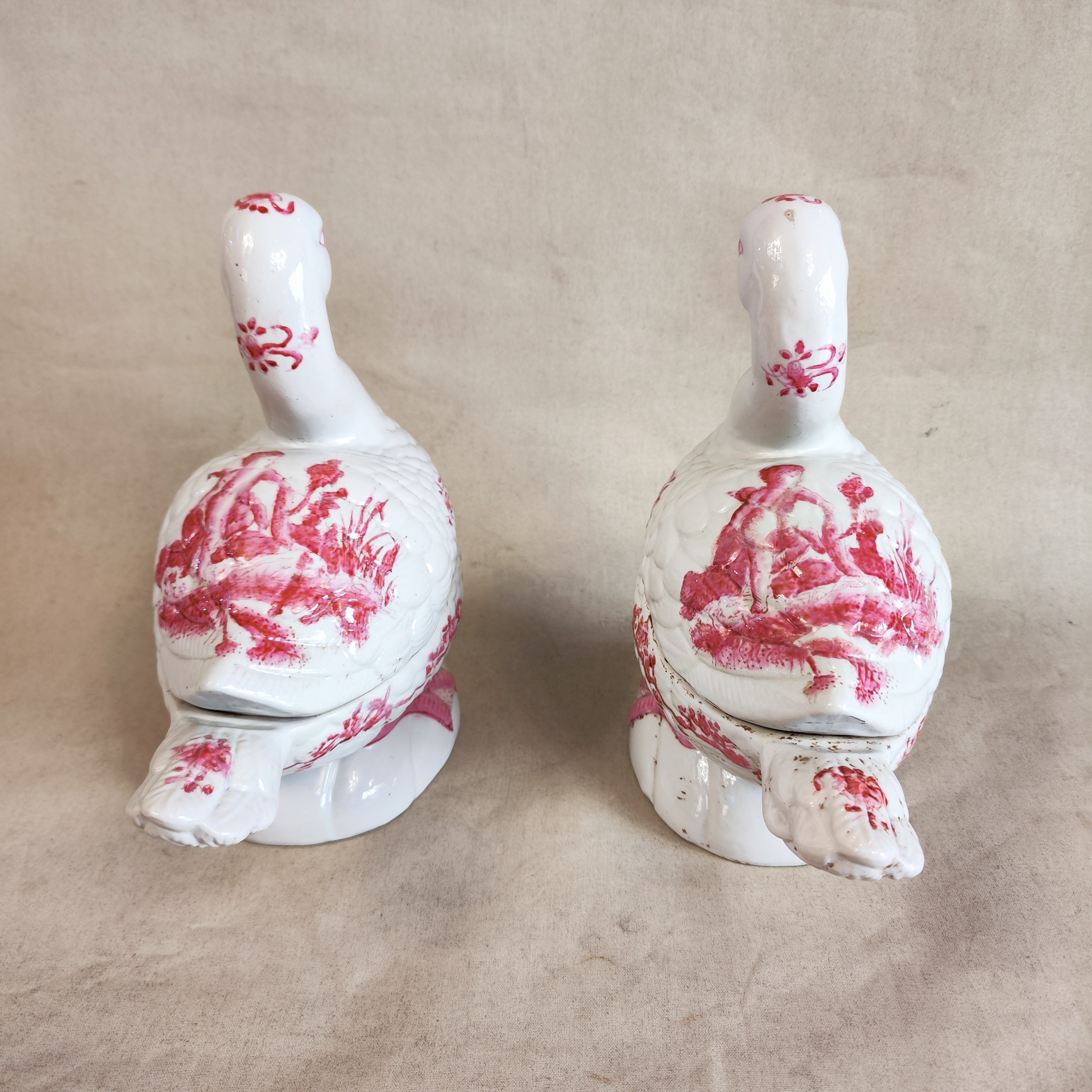 Par de soperas chinas en forma de pato. SXVIII. Chinoserie
