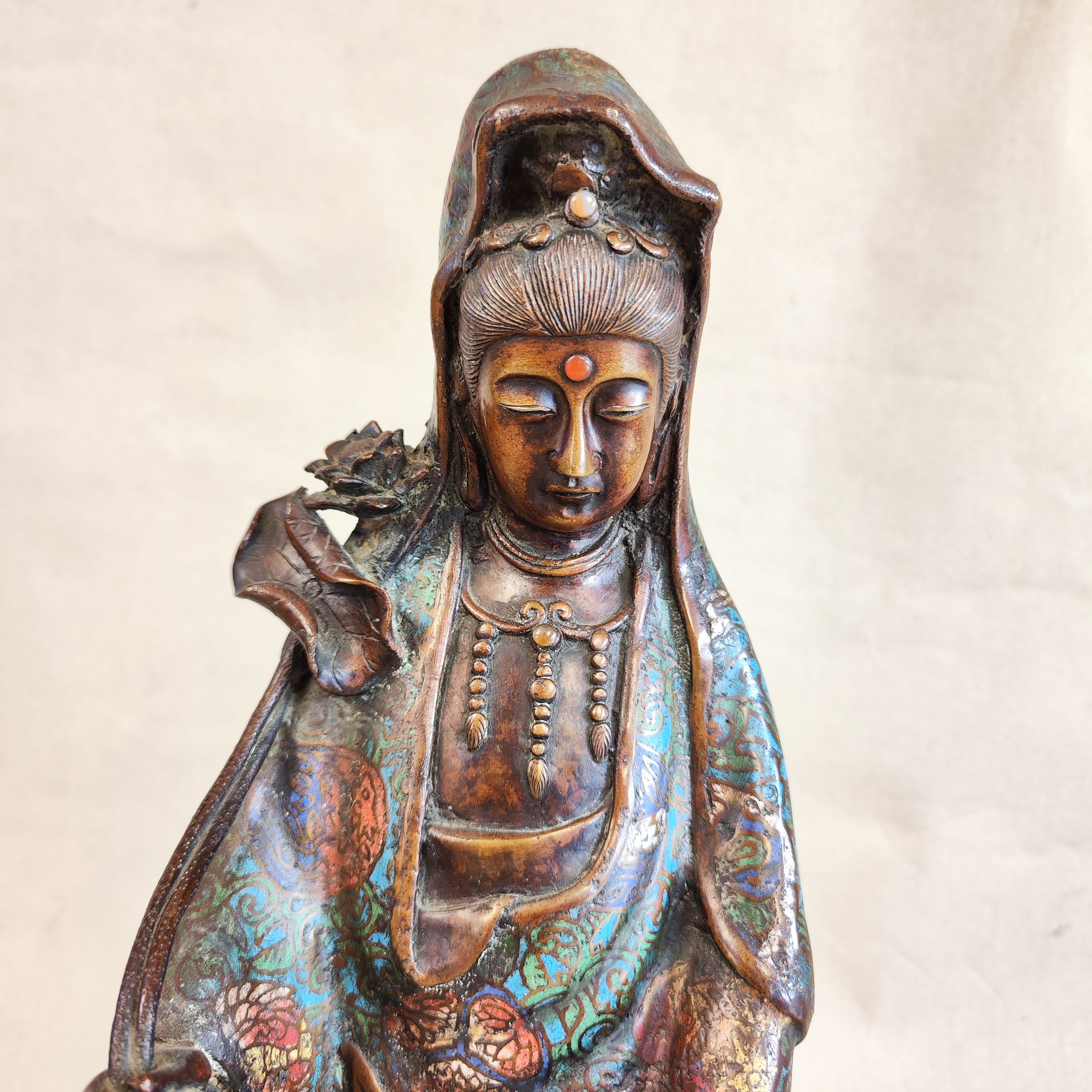 Figura cloissone japones. Época Meiji. SXIX