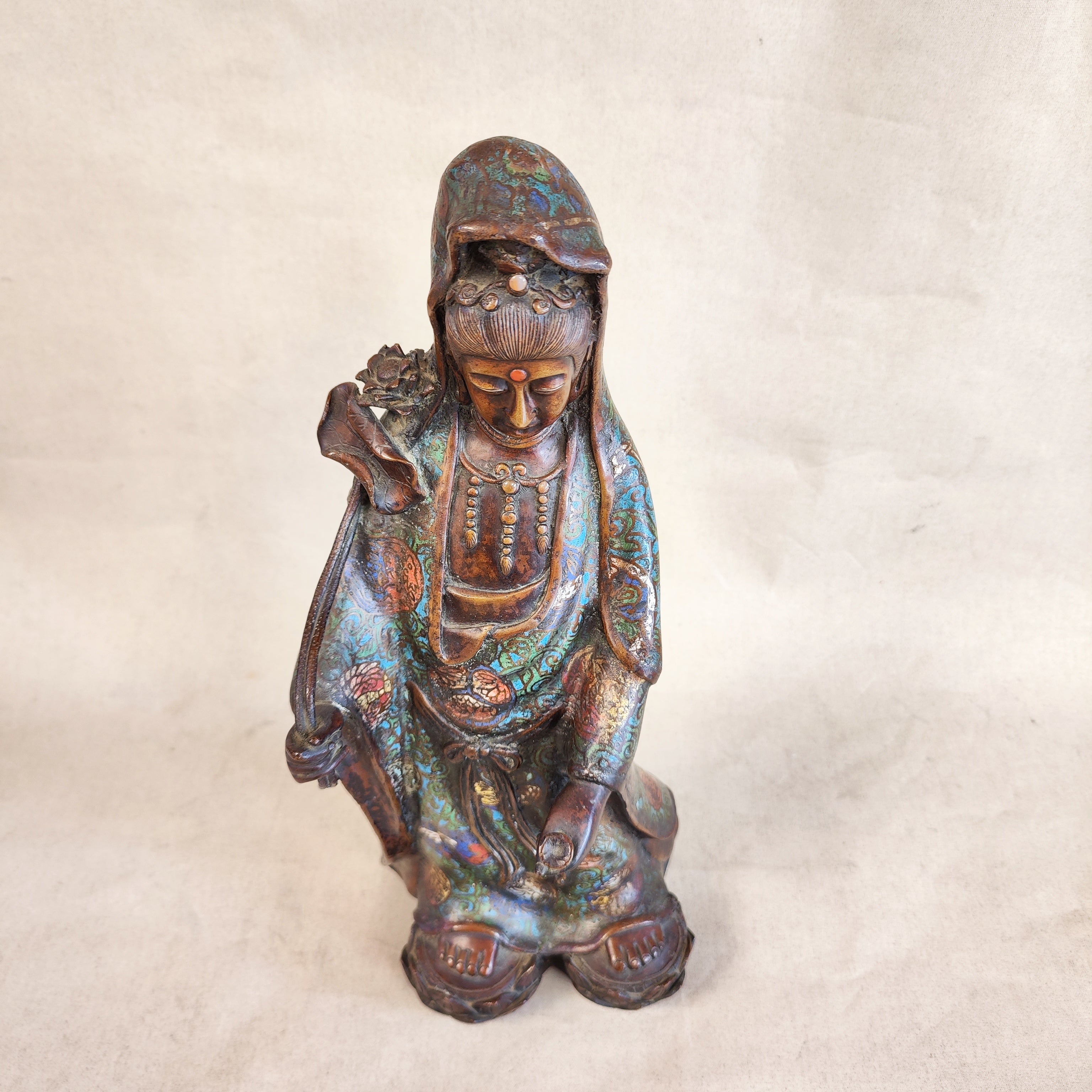 Figura cloissone japones. Época Meiji. SXIX
