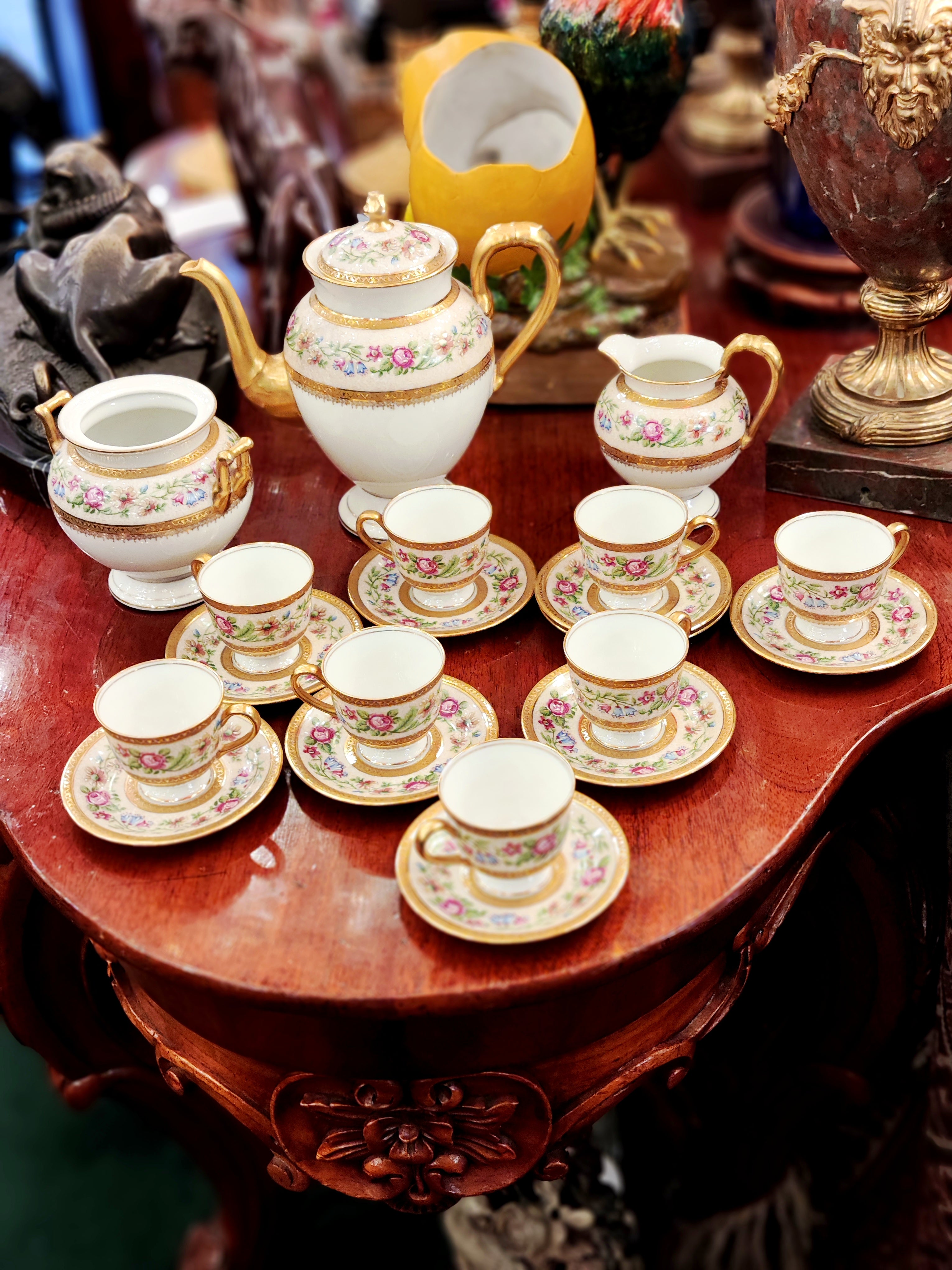 Juego de porcelana pára cafe Limoges Charles Ahrenfaldt. Francia 1920