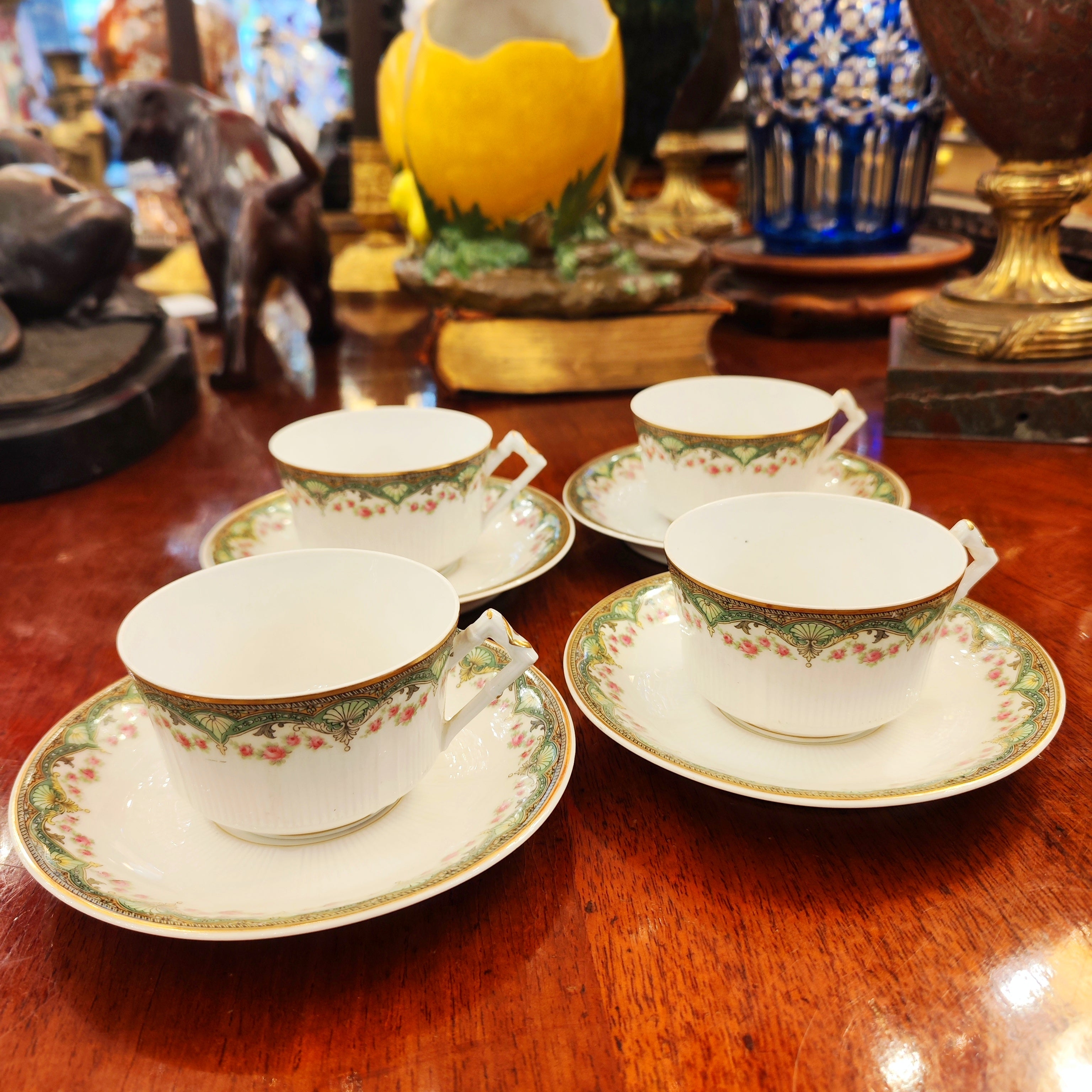 Juego de 4 tazas de té Limoges L.F Saint Quentin. Francia SXX