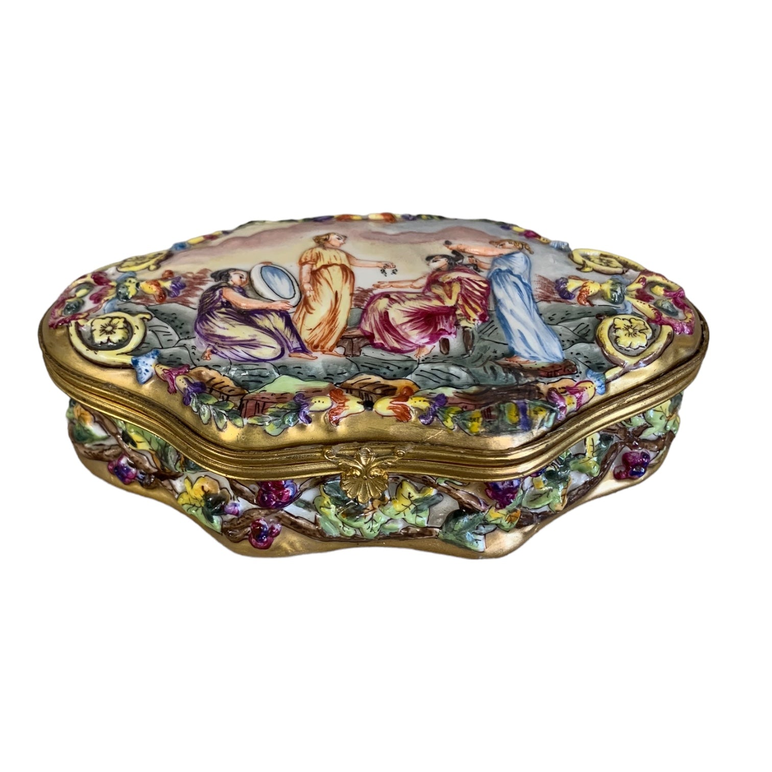 Joyero de porcelana italiana Capodimonte. SXIX