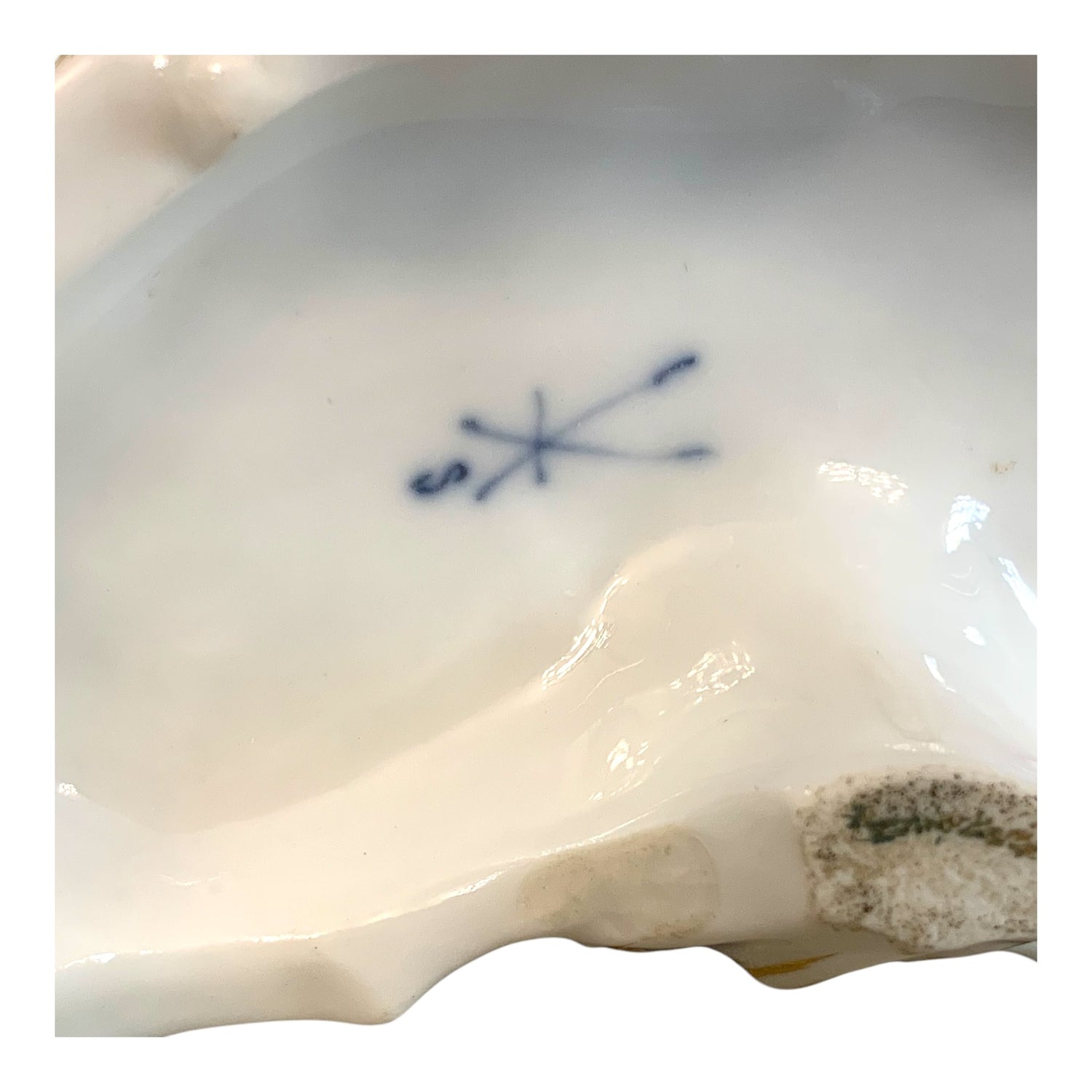 Par de saleros porcelana francesa. SXIX