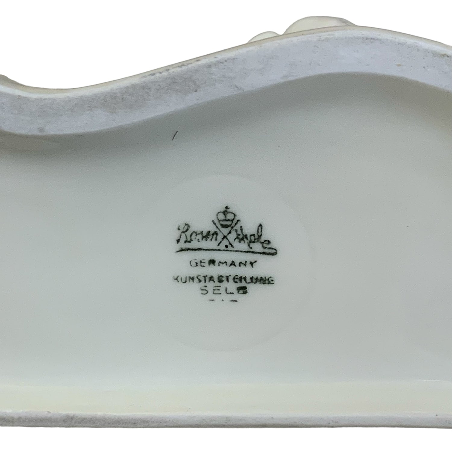 Figura en porcelana alemana. SXX ART DECO