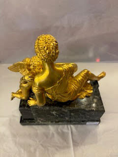 La Madre Acogedora en Bronce Francia S.XIX
