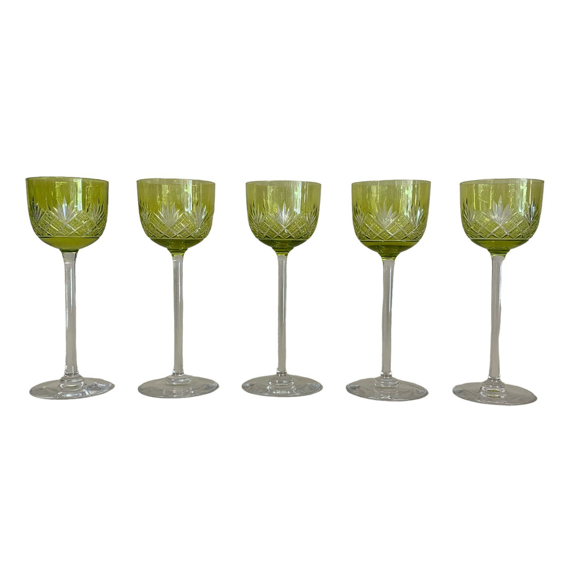 Set de 12 copas francesas color vaselina. Año 1920