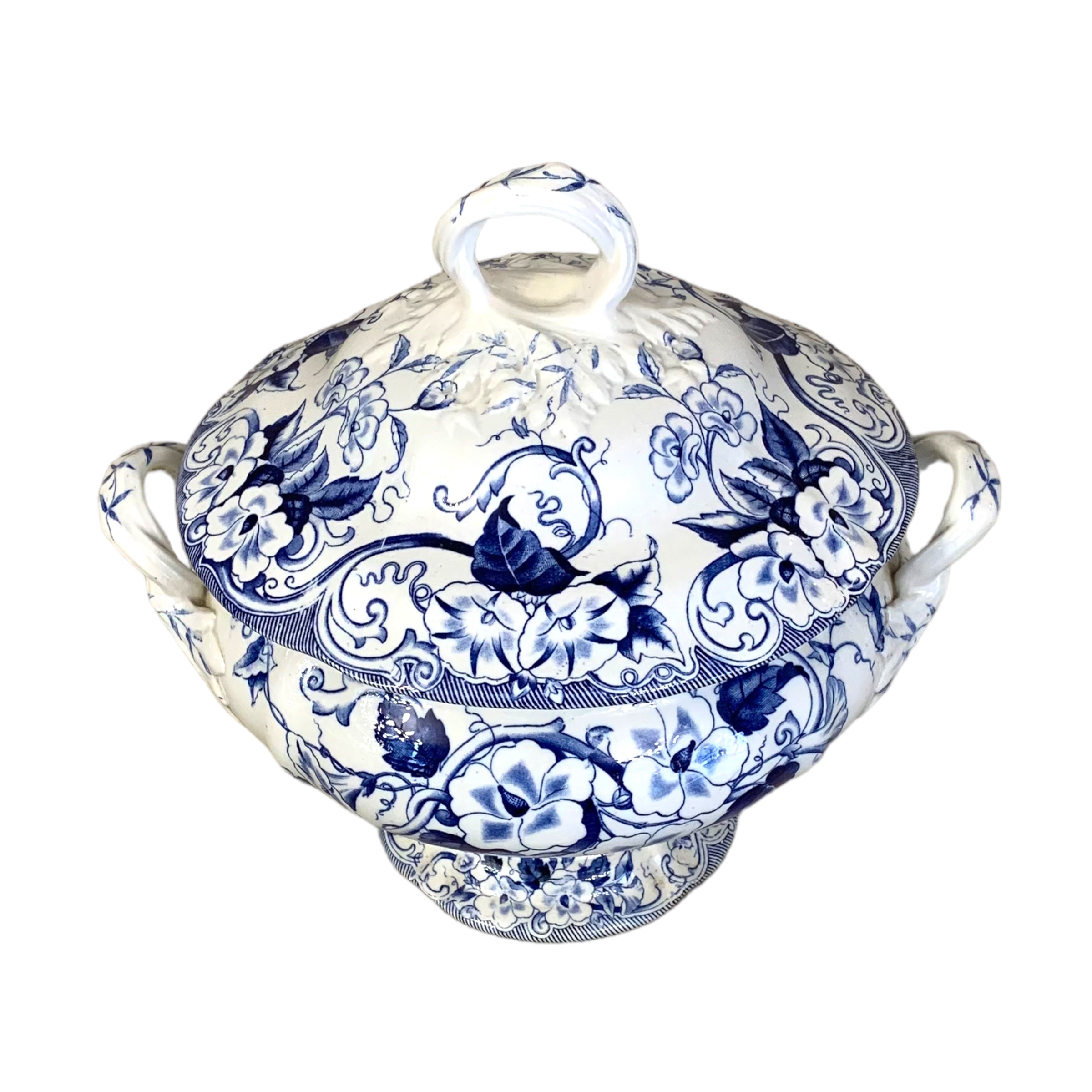 Sopera de porcelana francesa "Creil & Montereau" SXIX