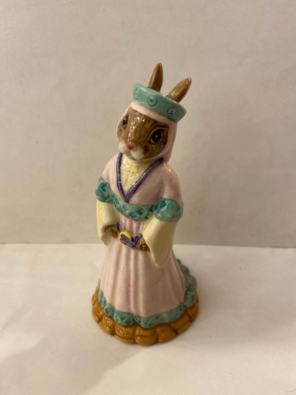 Royal Doulton BunnyKins "Maid Marion". Año 2000