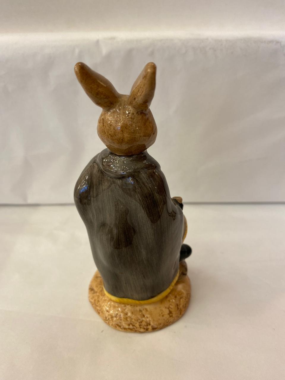 Royal Doulton BunnyKins "Sheriff of Nottingham". Año 2002