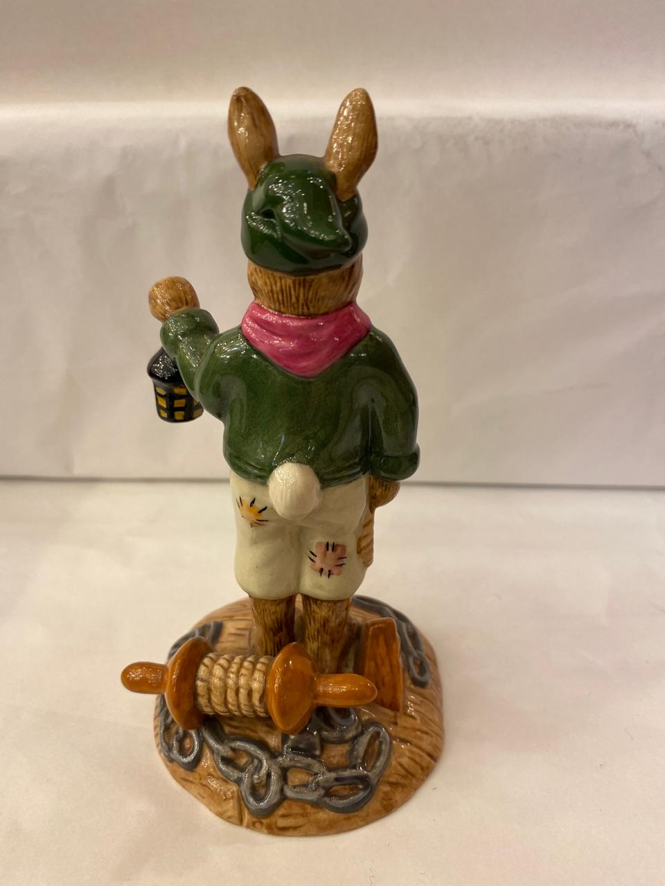 Royal Doulton BunnyKins "Seaman". Año 2003