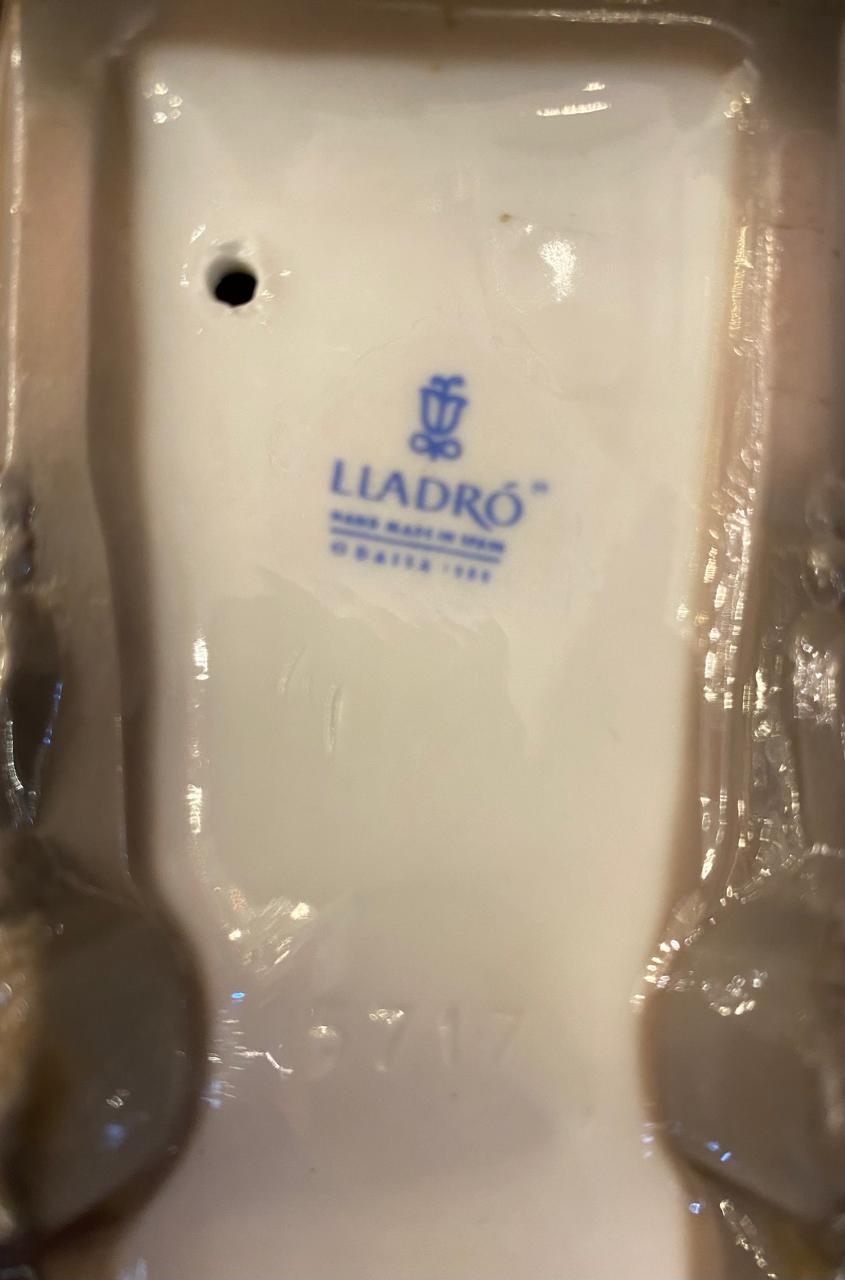 Porcelana española LLadro. SXX