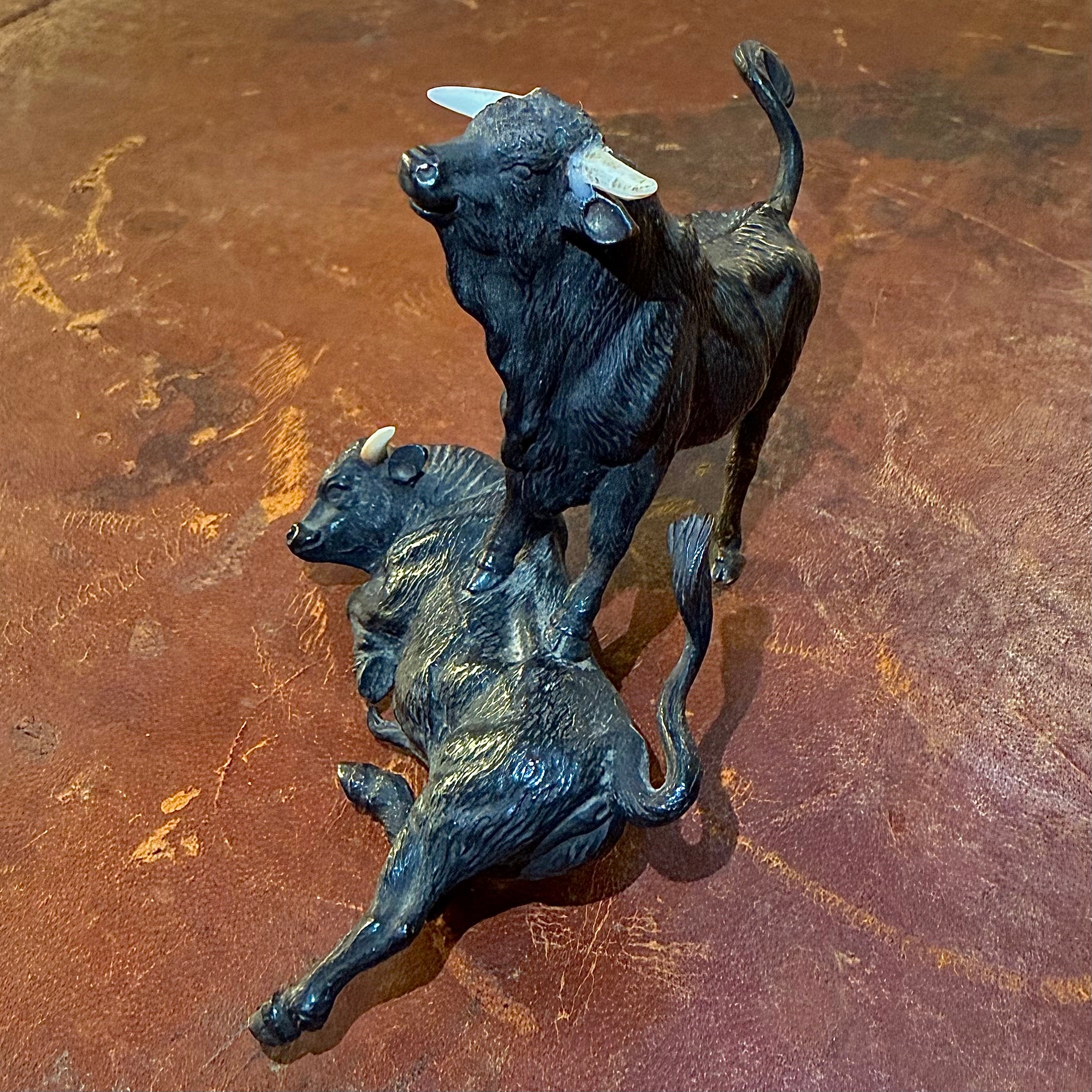 Sensacional bronce de Viena de toros en lucha. Austria SXIX