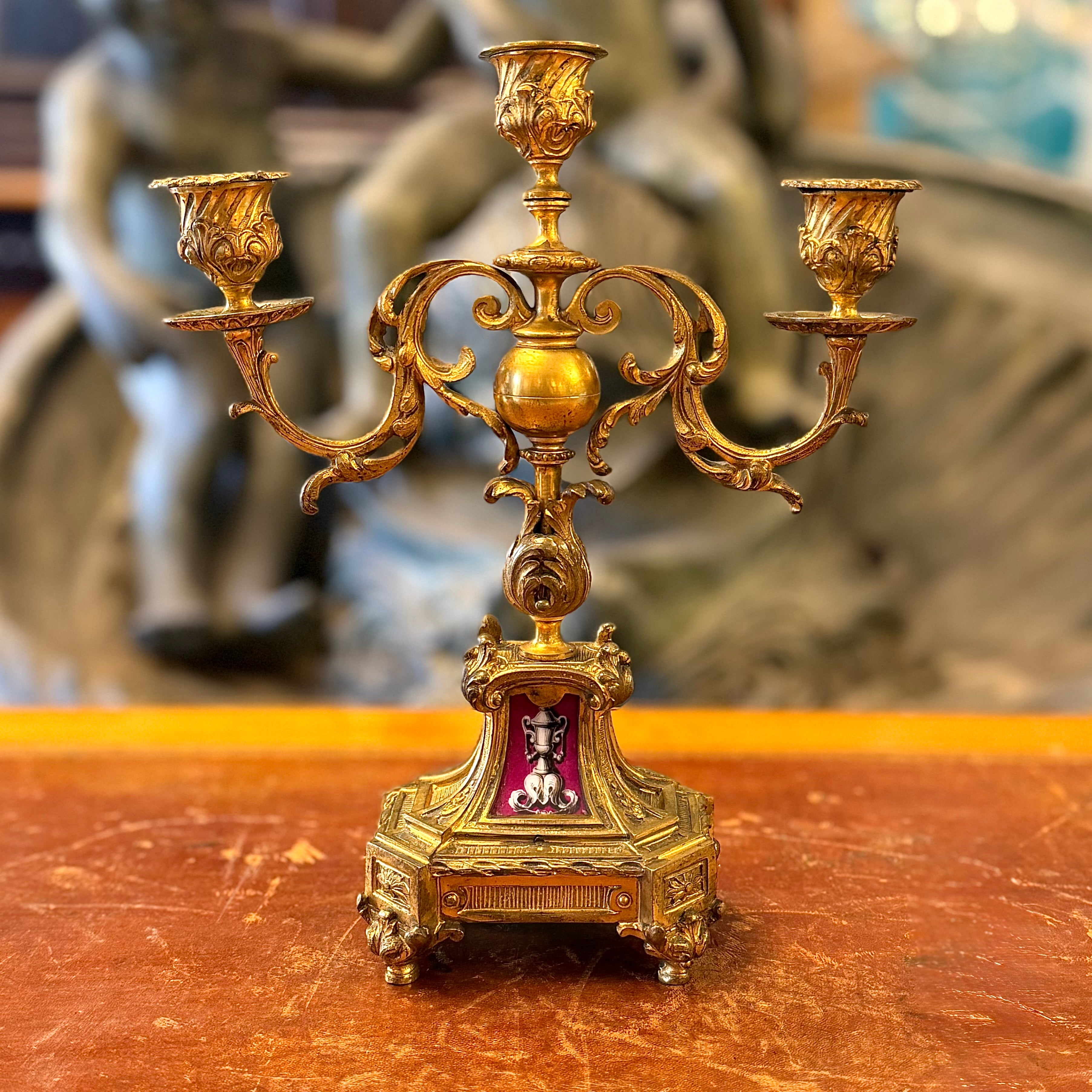Graniture bronce ormolu época Napoleón III. Francia SXIX