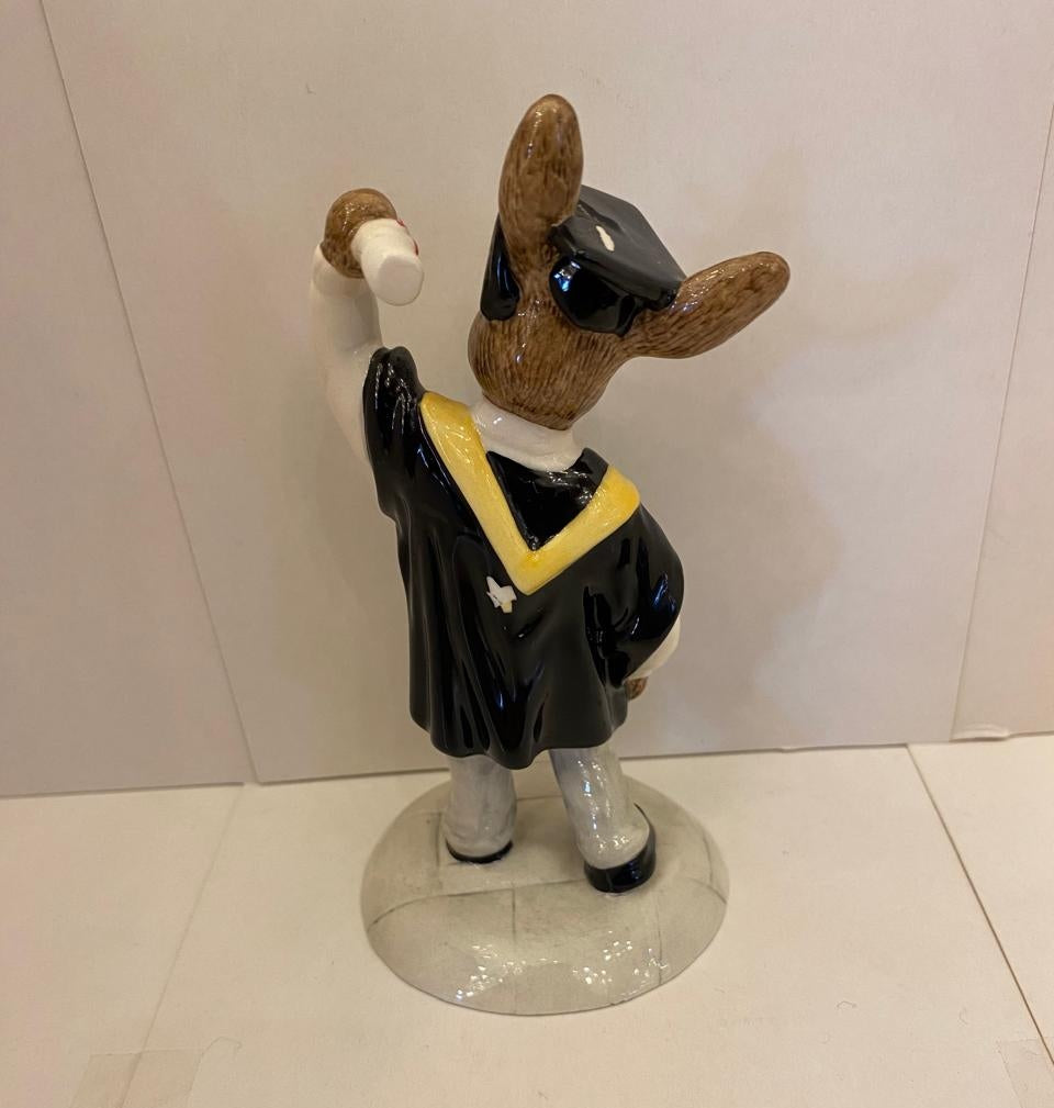 Royal Doulton BunnyKins "Graduation Day". Año 2003