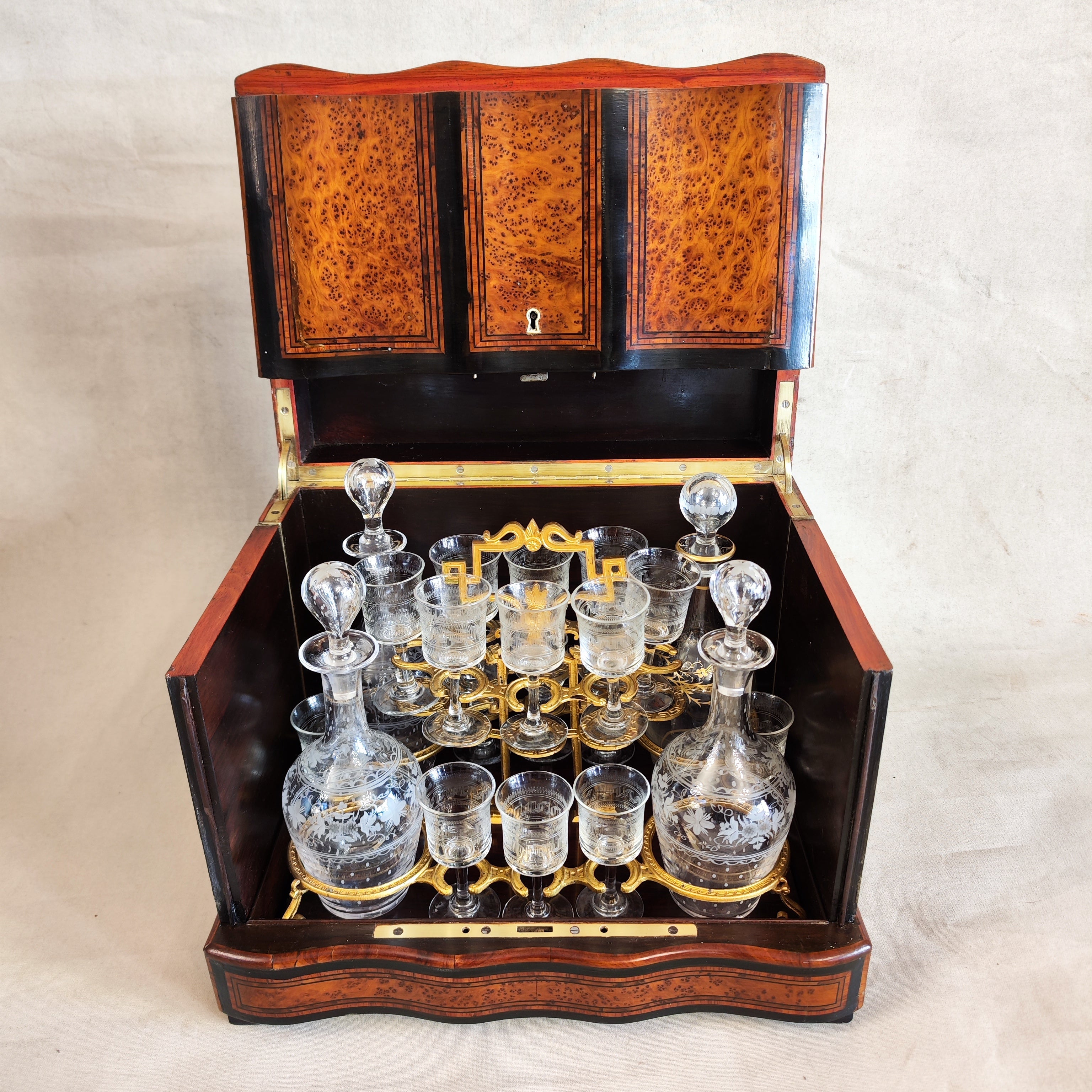 Cava licor francesa Epoca Napoleon III. Francia SXIX