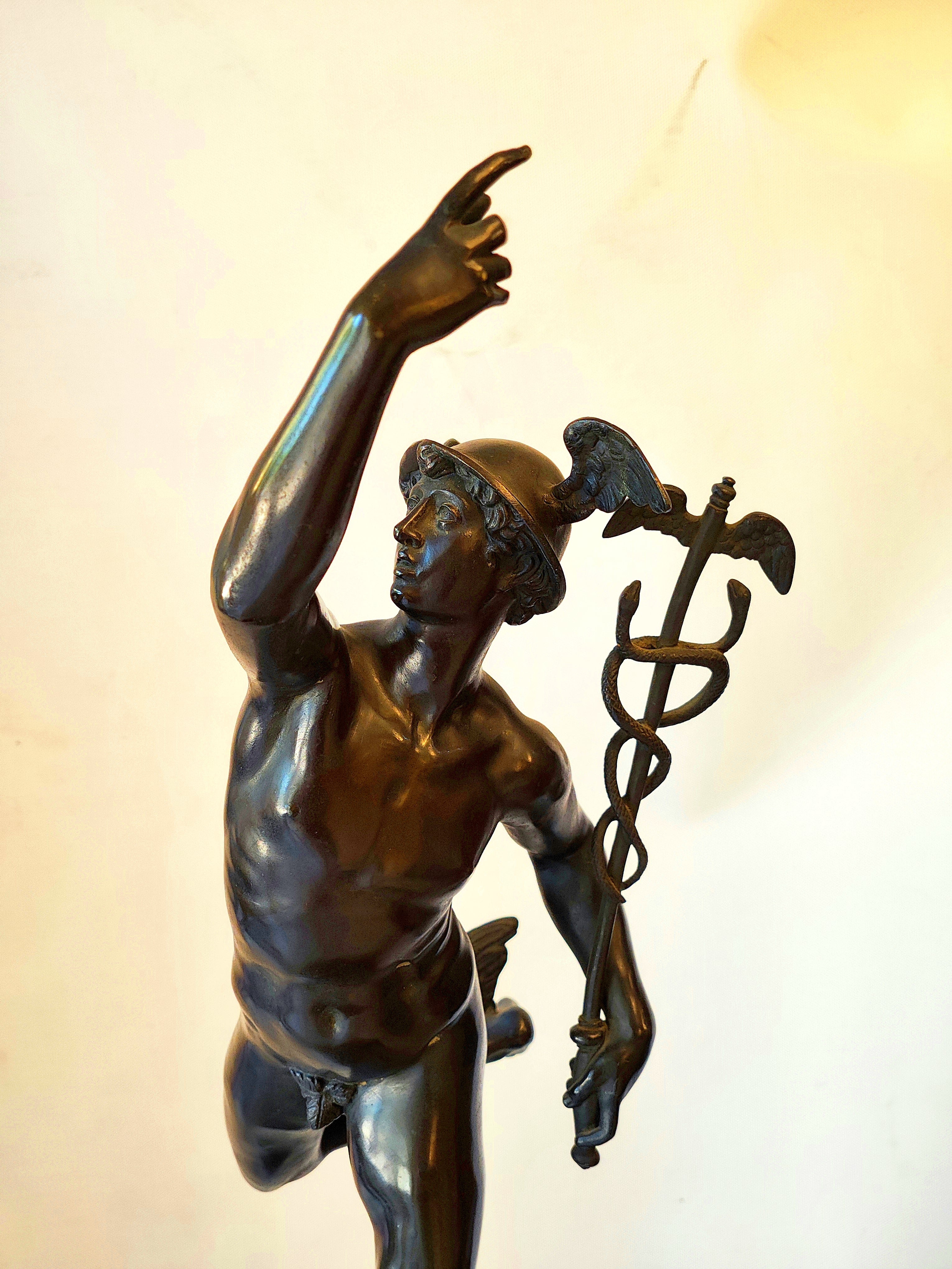 Dios Mercurio en bronce según Jean de Bologne. SXIX