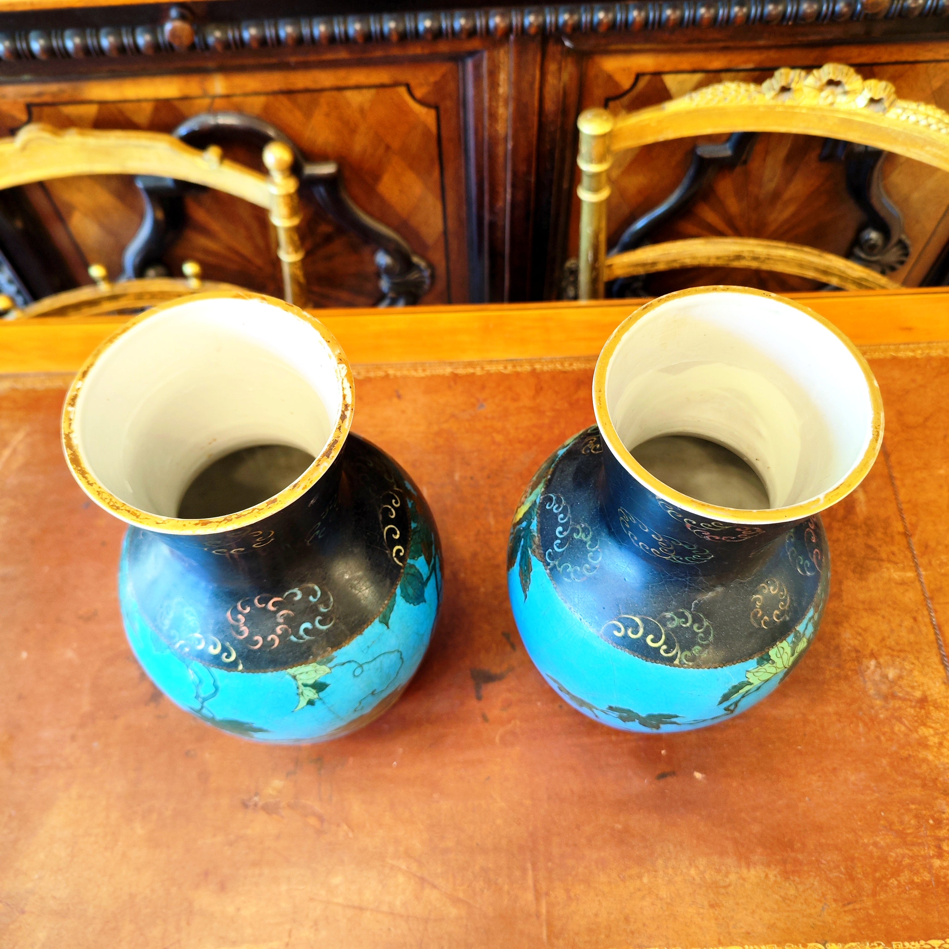 Par de jarrones Meiji época EDO. Japón SXIX