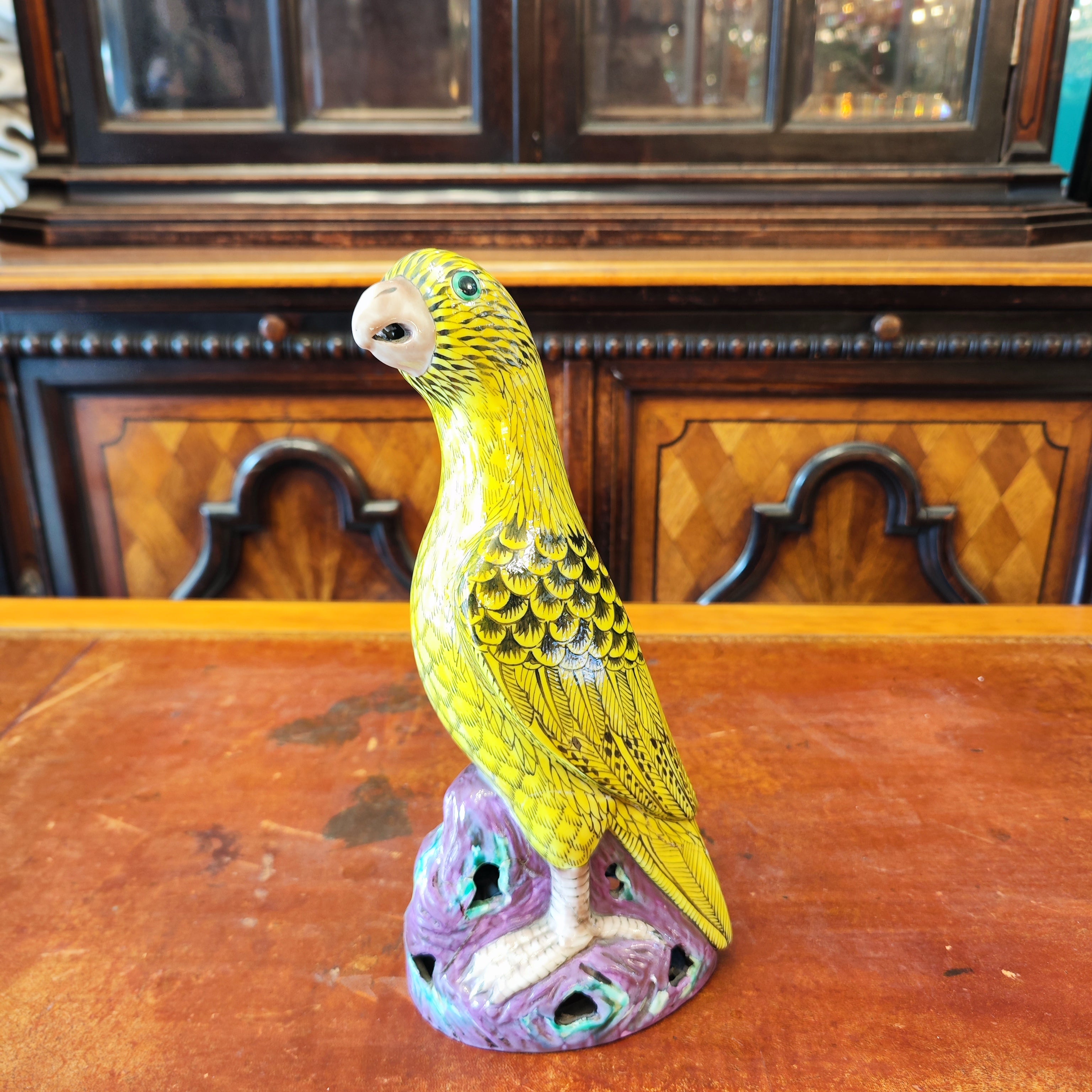 Loro chino amarillo imperial. China SXIX