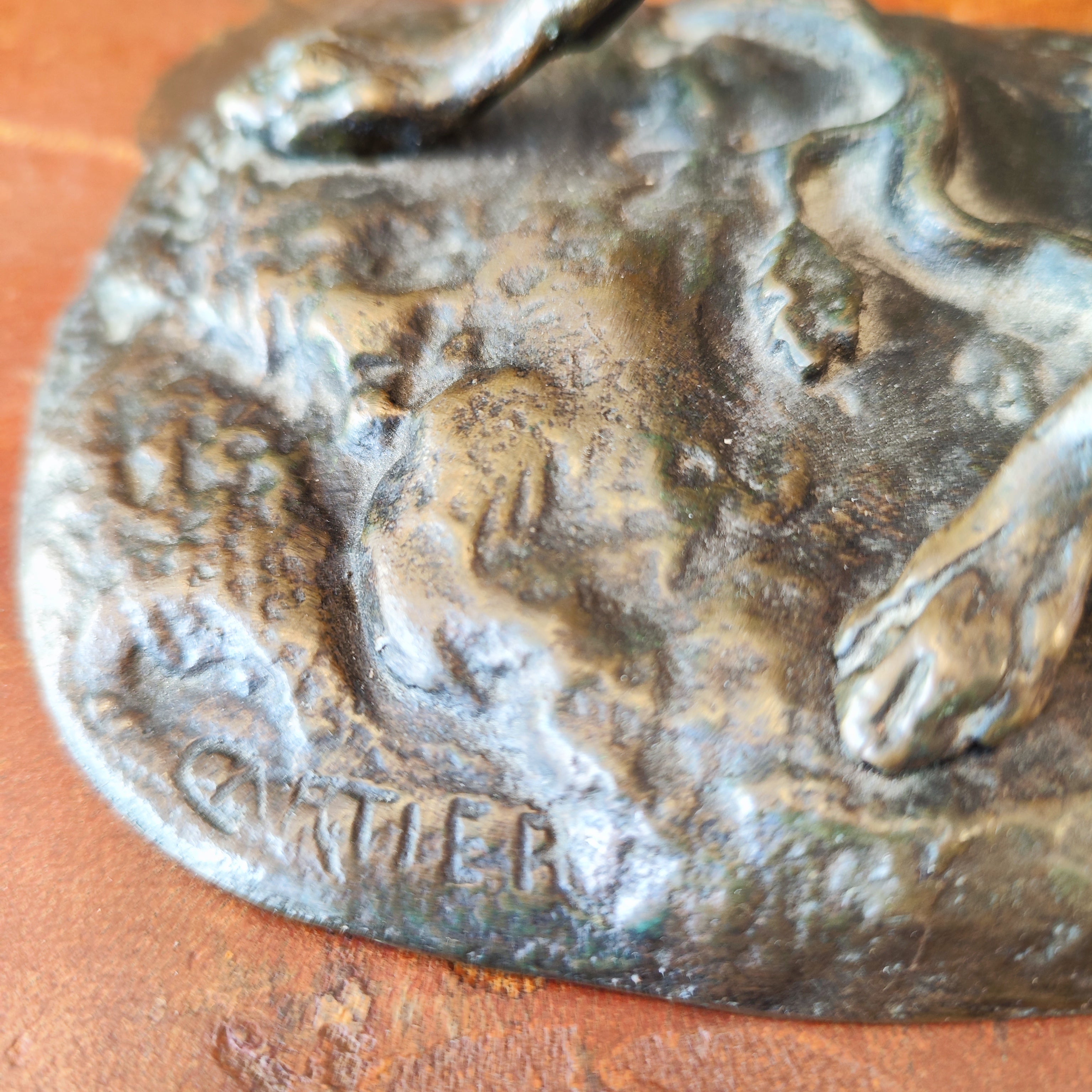 Galgo de bronce firmado Thomas Francois Cratier. Francia SXIX