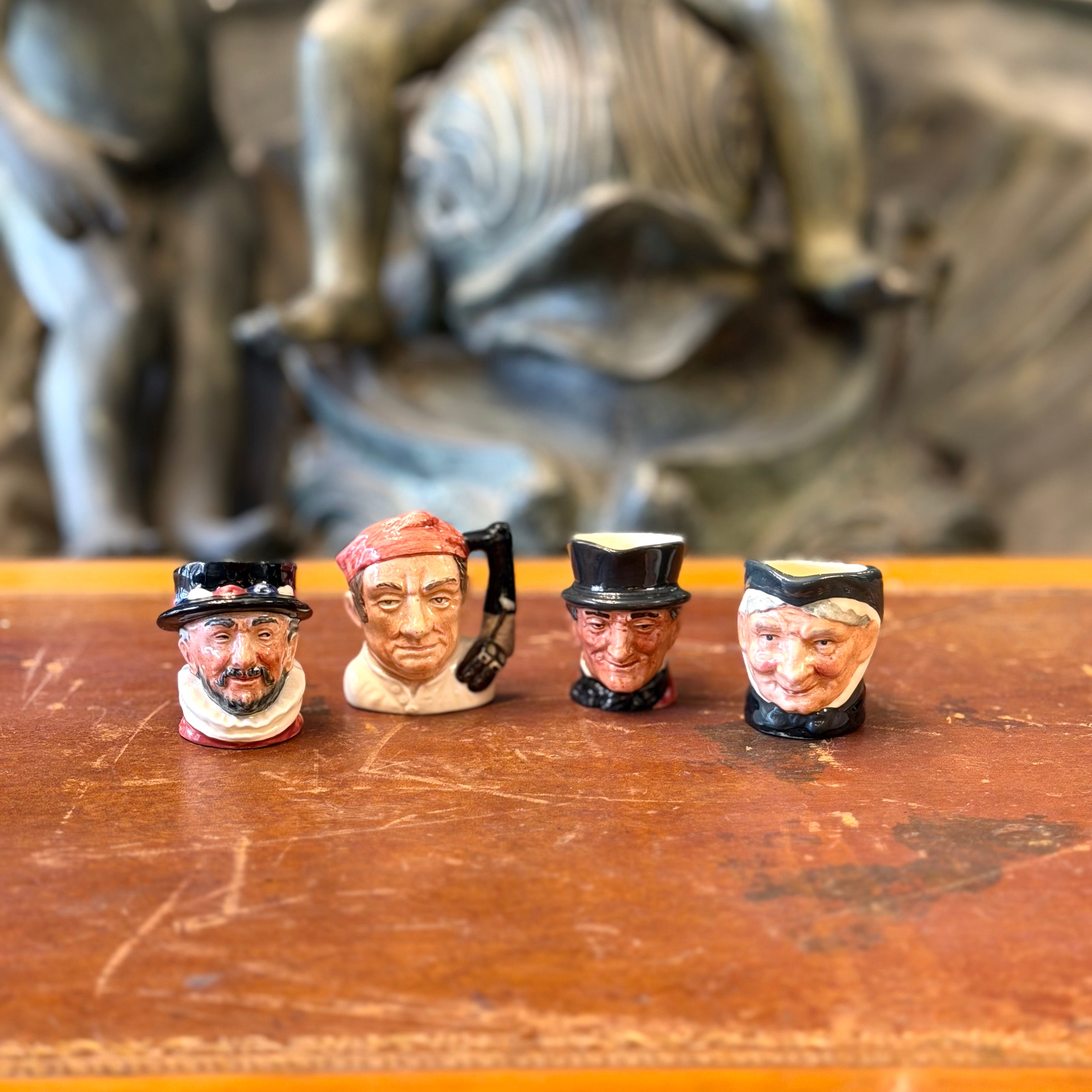 Set de 4 Tobys Royal Doulton. Inglaterra SXX
