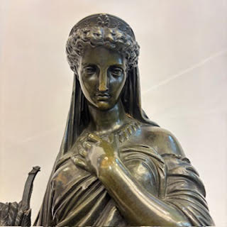 Escultora Diana la cazadora Eugéne Lois Lequesne. Francia SXIX