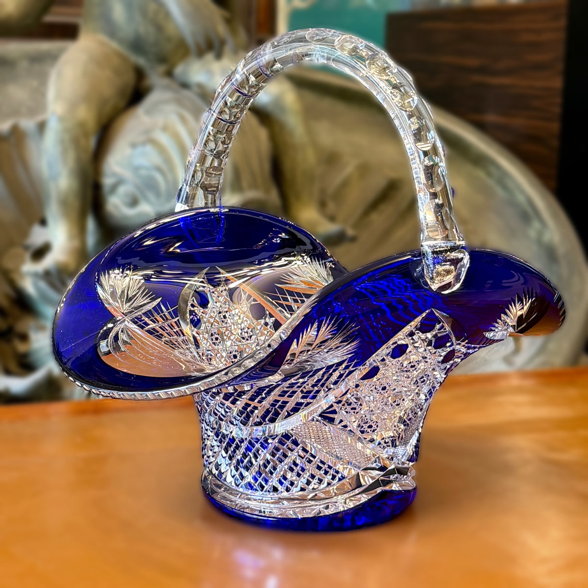 Centro de mesa cristal cortado canasto. Checoeslovaquia SXX