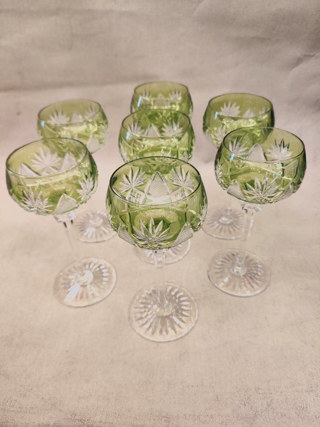 Juego de 6 copas cristal cortado francesas vaselina. SXX