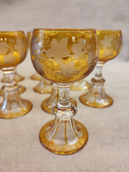 Juego de 9 copas de licor Bohemia. Alemania SXX
