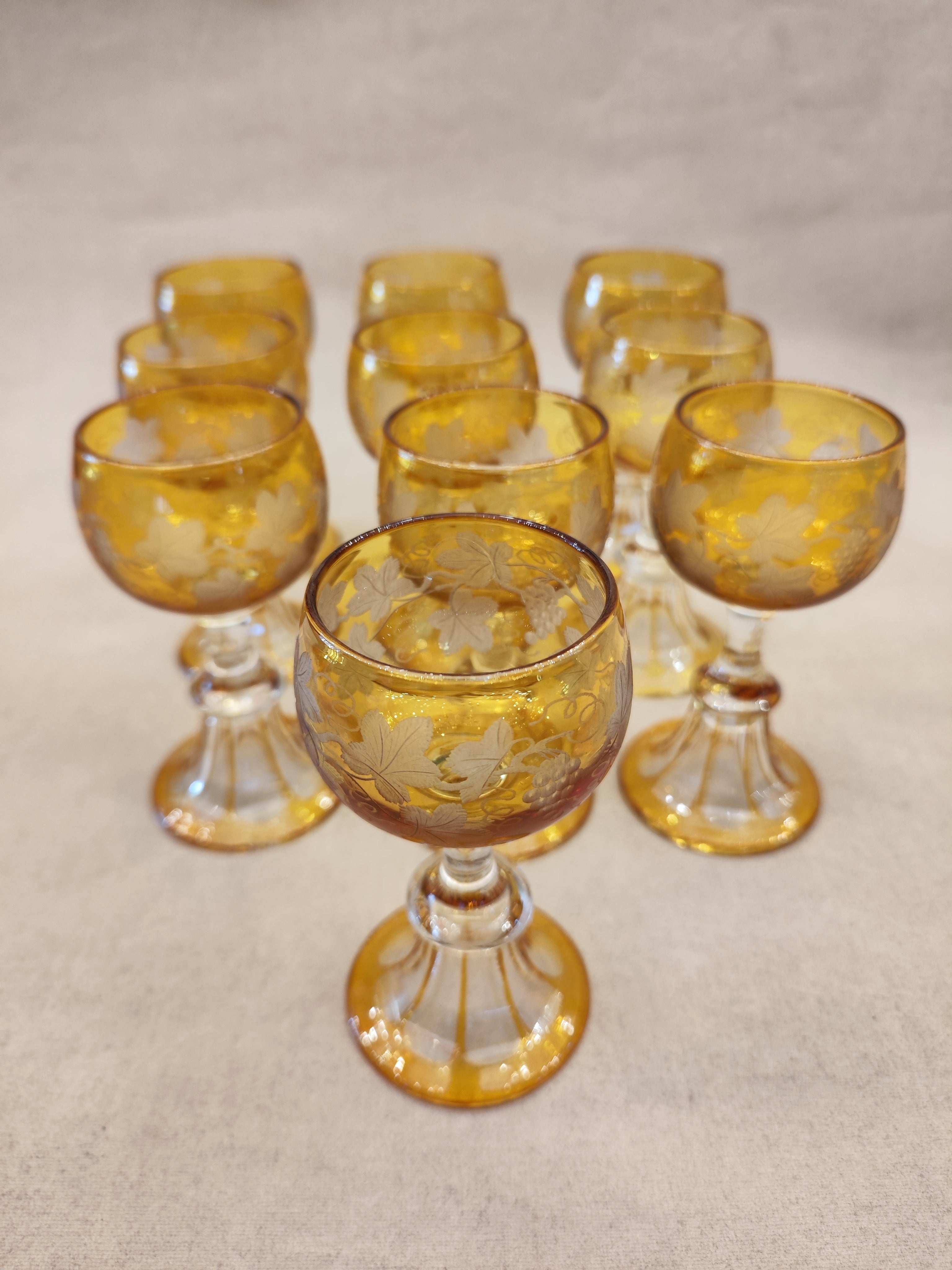 Juego de 9 copas de licor Bohemia. Alemania SXX