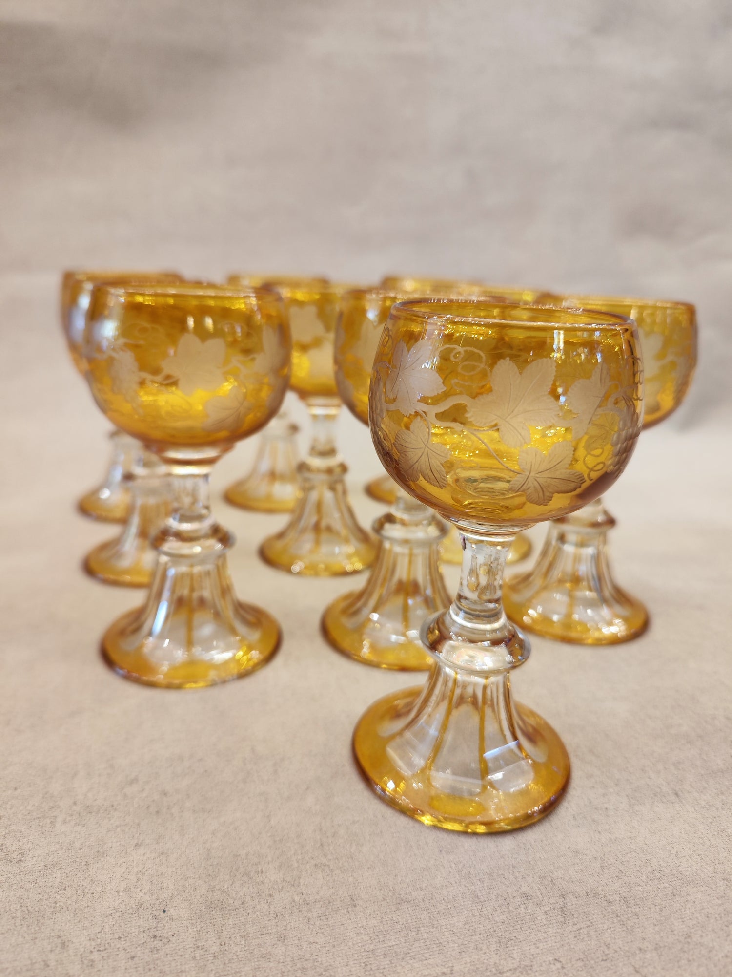 Juego de 9 copas de licor Bohemia. Alemania SXX