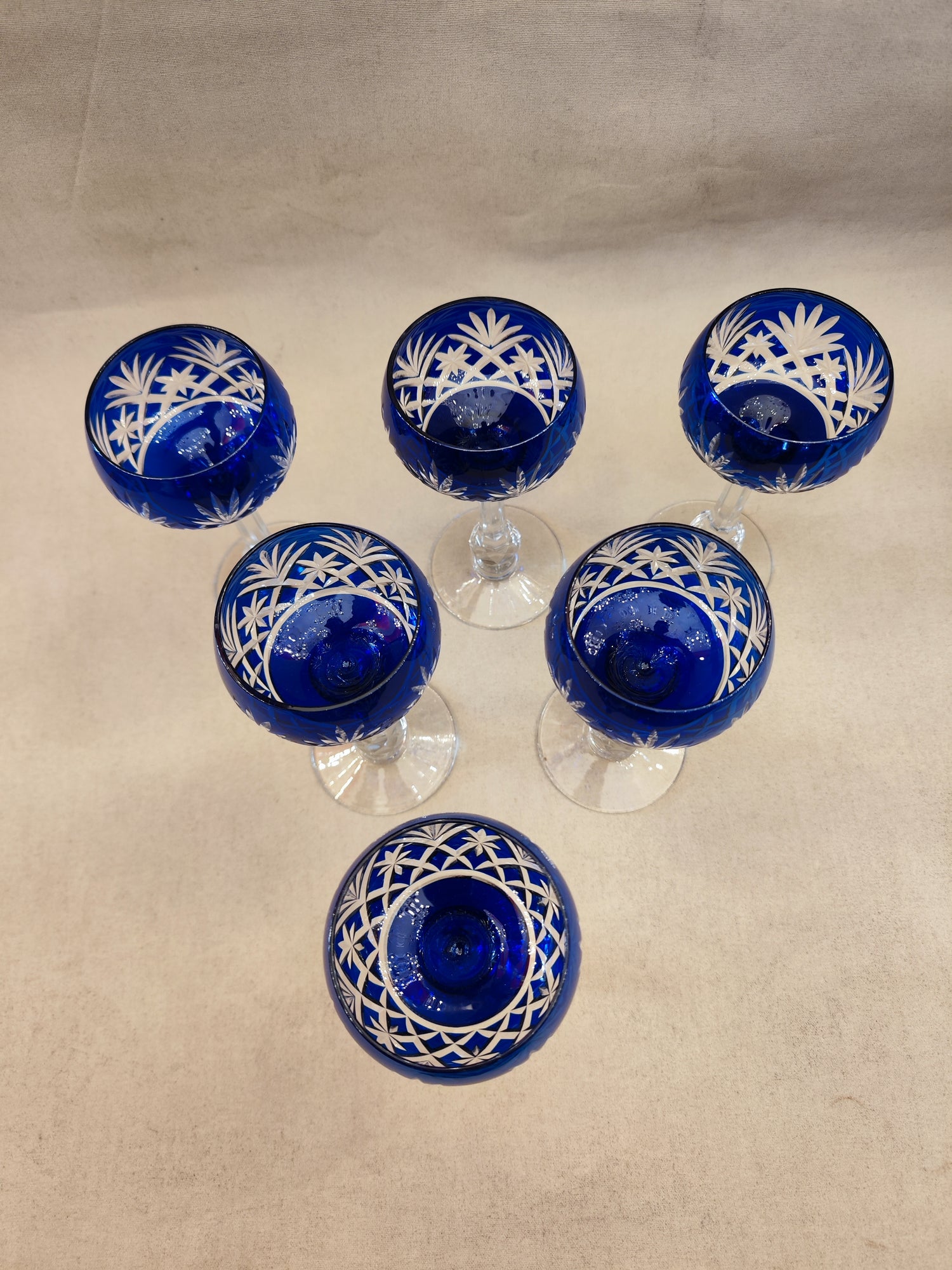 Juego de 6 copas francesa azules cristal cortado. Francia 1950
