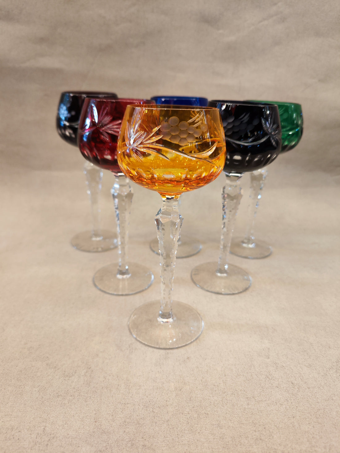 Juego copas cristal checas colores. SXX