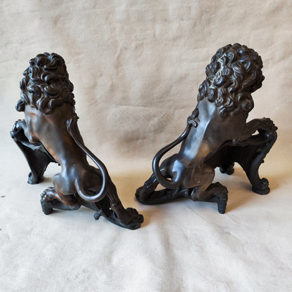 Magnifico par de morrillos de bronce de leones. Francia SXIX