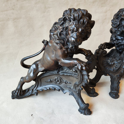 Magnifico par de morrillos de bronce de leones. Francia SXIX