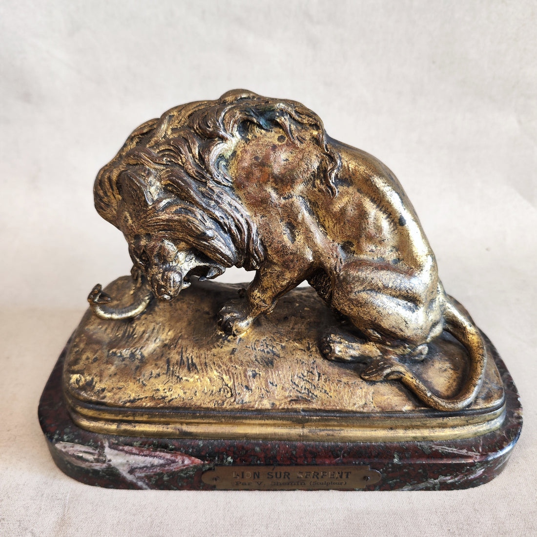 Leon de bronce. Victor Chemin (1823-1901). Francia. SXIX