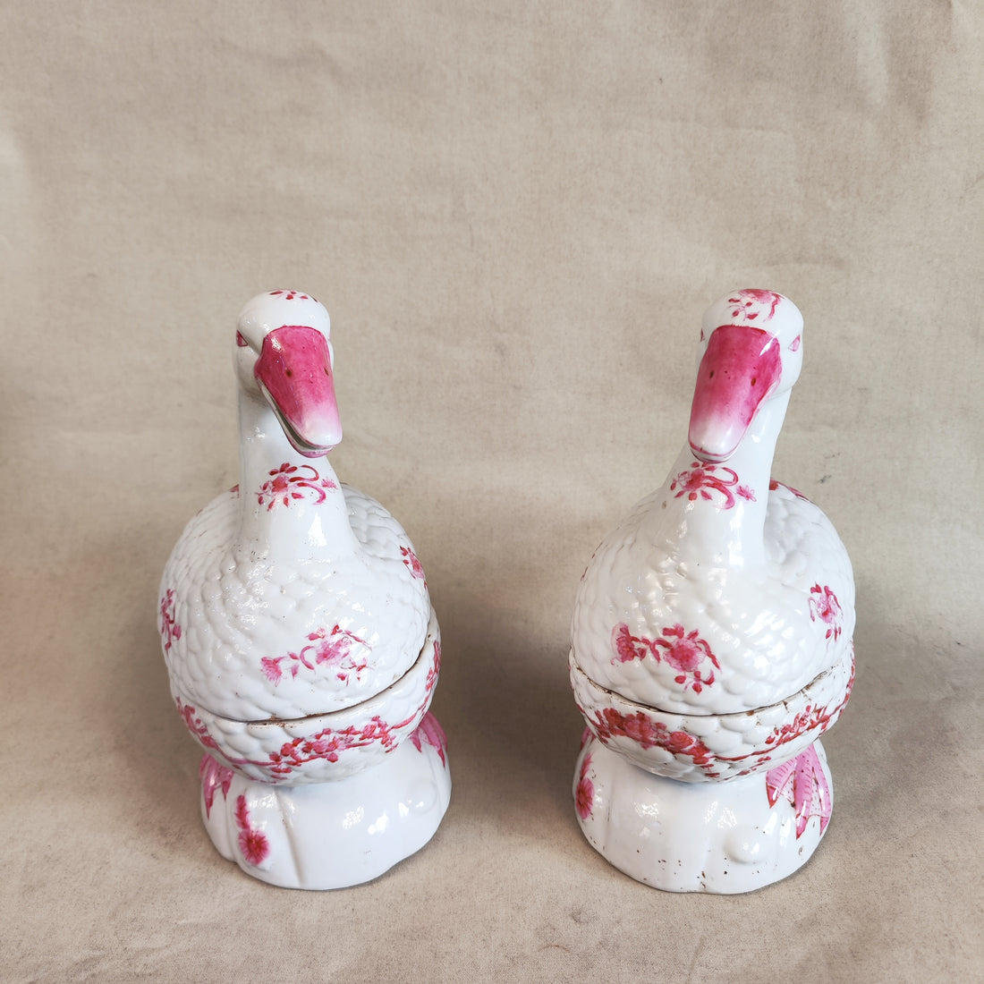 Par de soperas chinas en forma de pato. SXVIII. Chinoserie