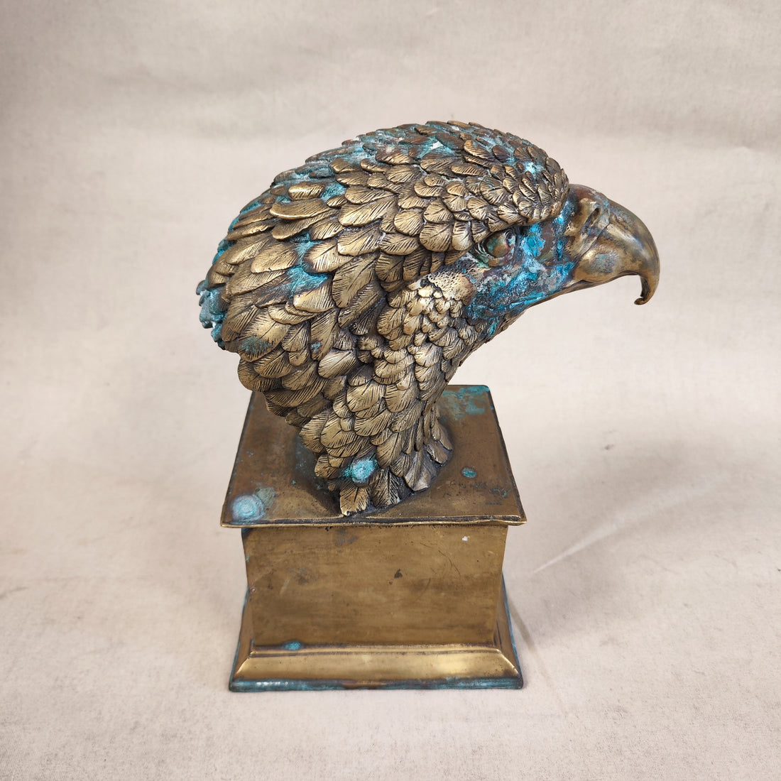 Busto de bronce de águila imperial china SXIX