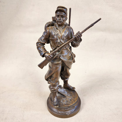 Escultura de bronce de soldado firmado Adrien Gaudez (1845-1902). Francia SXIX