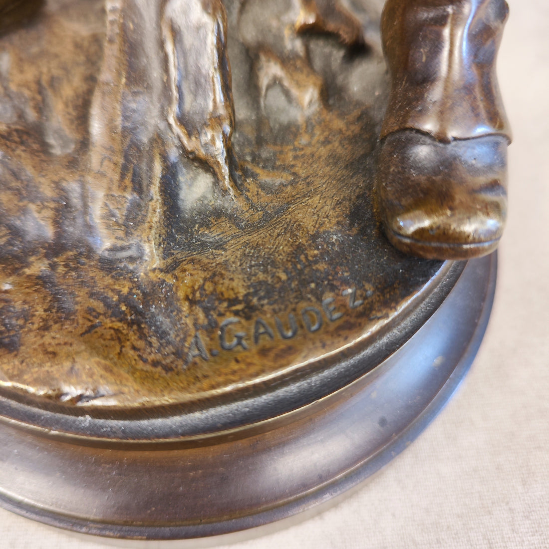 Escultura de bronce de soldado firmado Adrien Gaudez (1845-1902). Francia SXIX