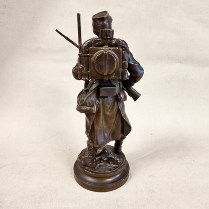 Escultura de bronce de soldado firmado Adrien Gaudez (1845-1902). Francia SXIX