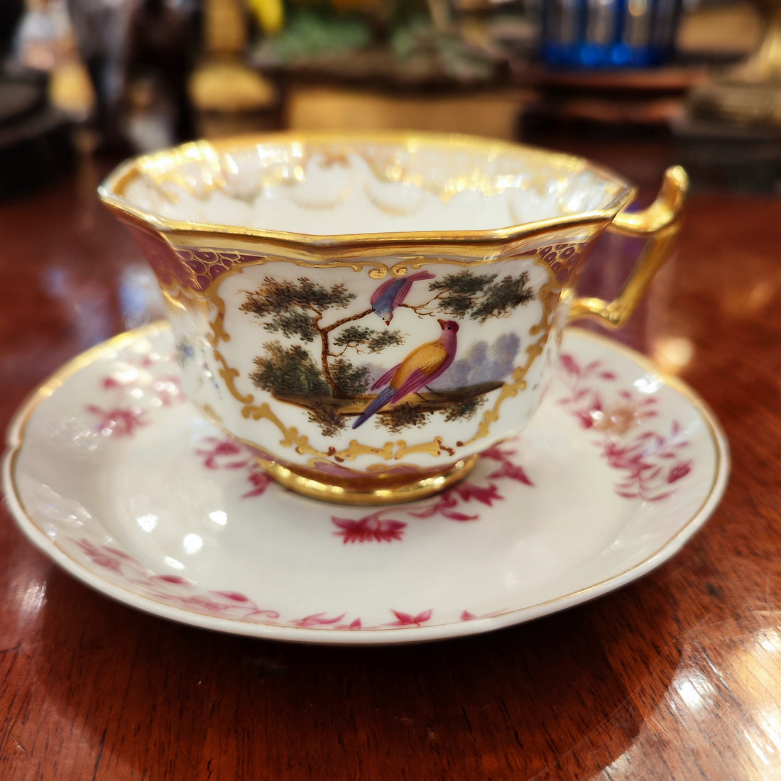 Magnifica taza de te Limoges L. Bernardaud &amp; Co por Christofle. Frncia SXX