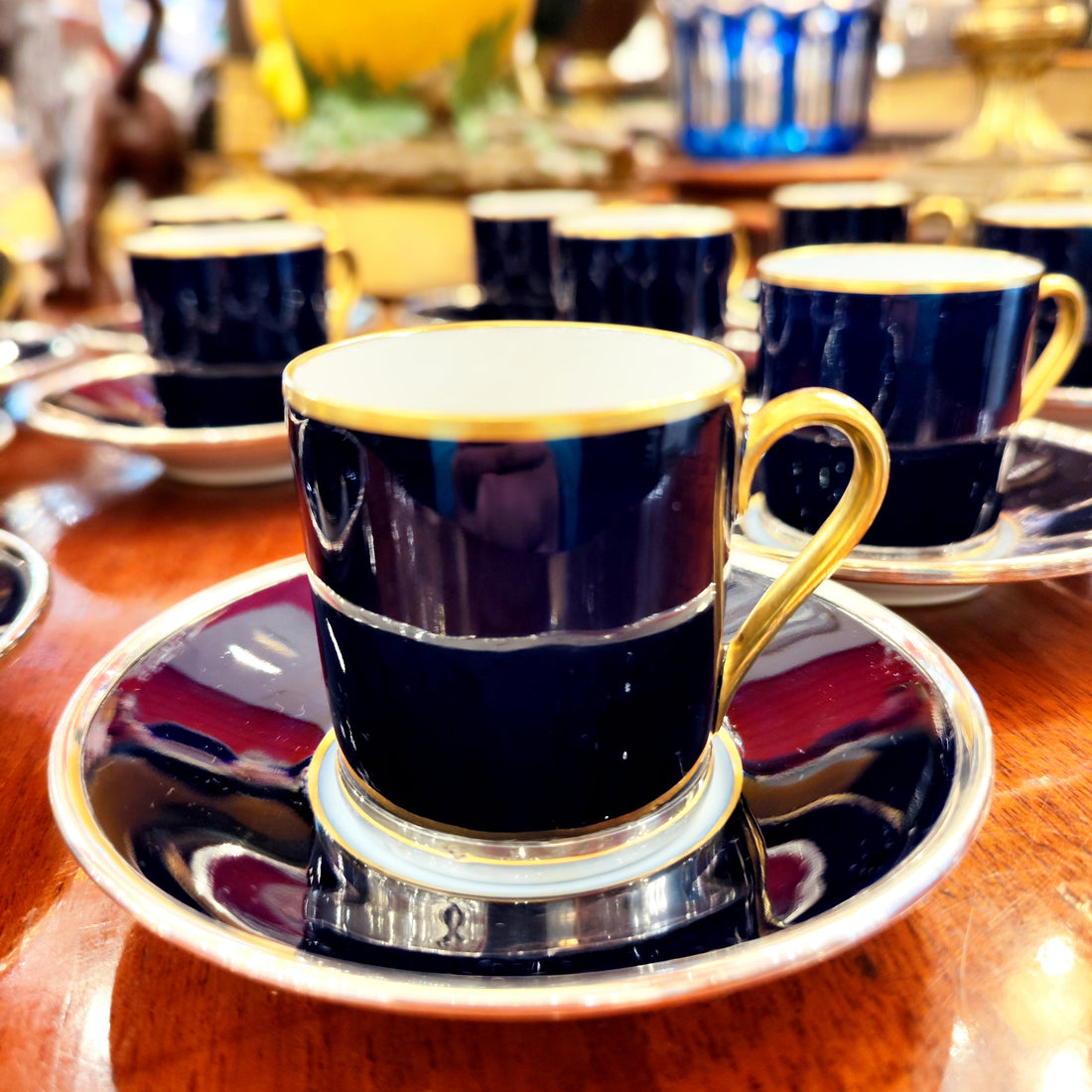Juego de 11 taxas de cafe azul cobalto &quot;Viejo Paris&quot;. Francia SXIX