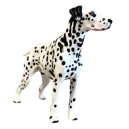 Perro firmado Royal Doulton. SXX
