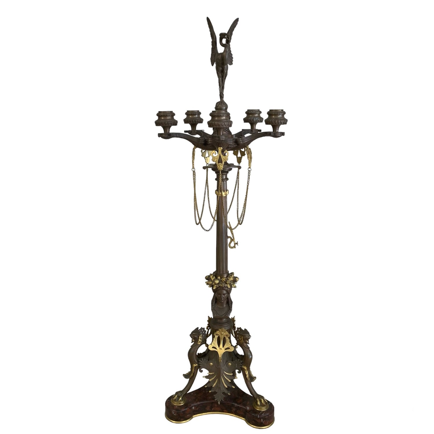 Par de candelabros franceses de bornce Estilo Neo-pompeyano . SXIX